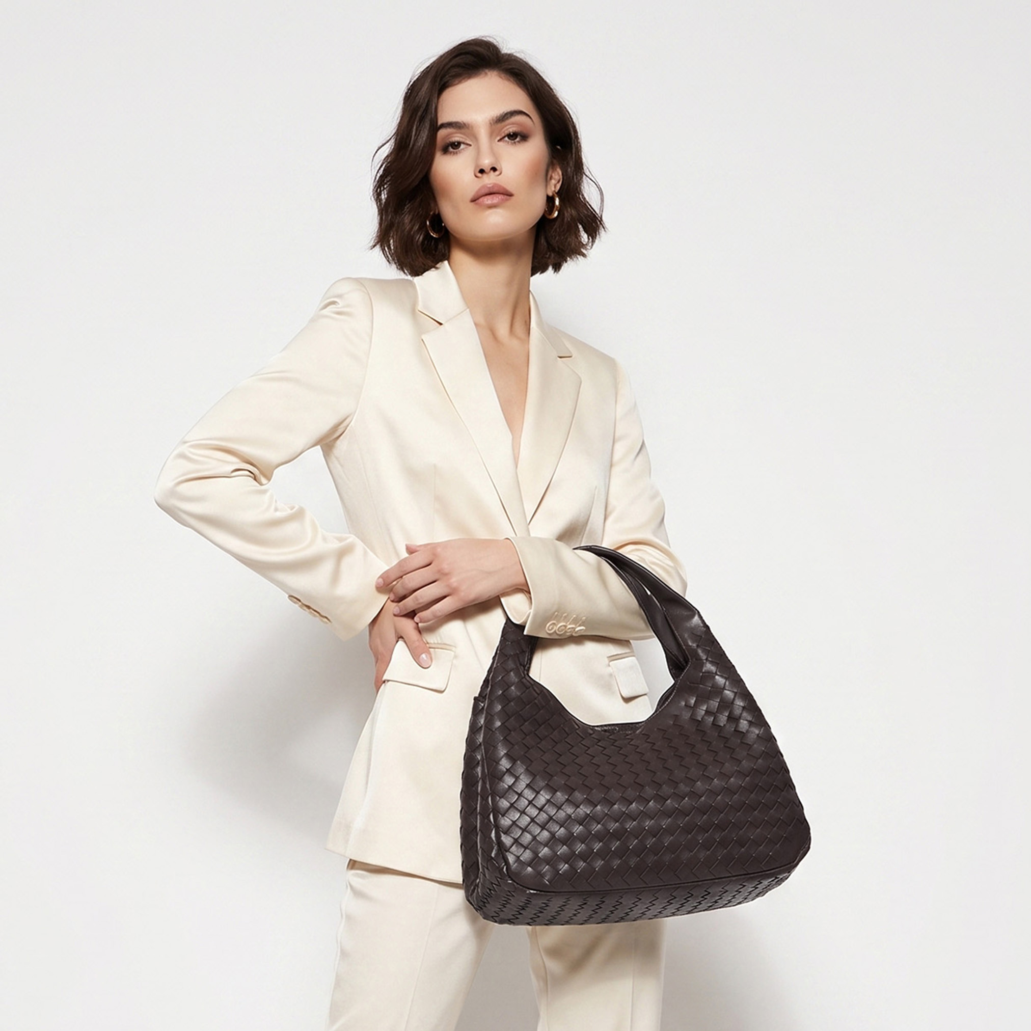 شنطة هوبو منسوجة مع محفظة من كريسبيلا-women-bagsandwallets-handbags-image-2