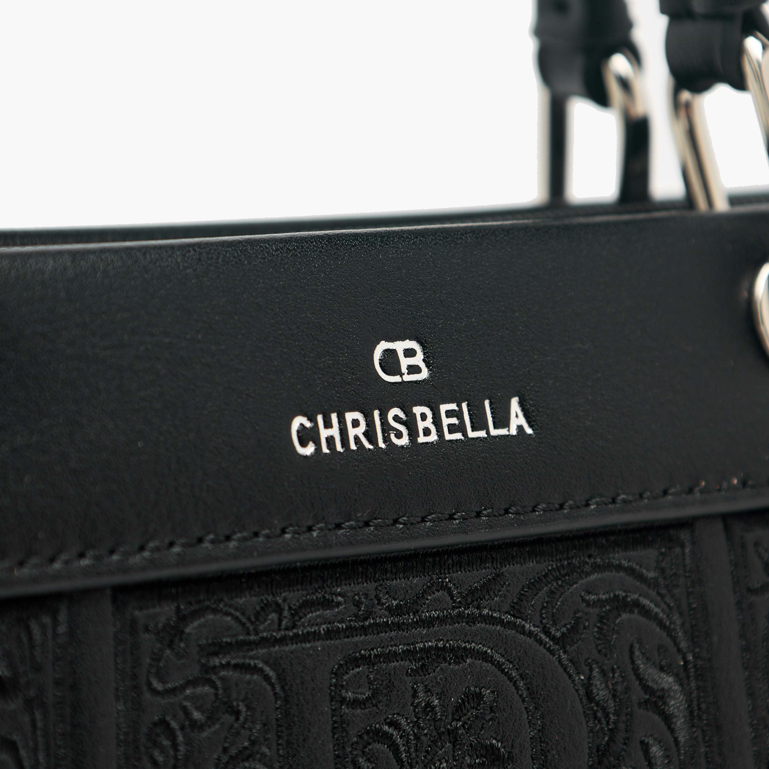 شنطة توت مطرزة مع شنطة صغيرة من كريسبيلا-women-bagsandwallets-handbags-image-7