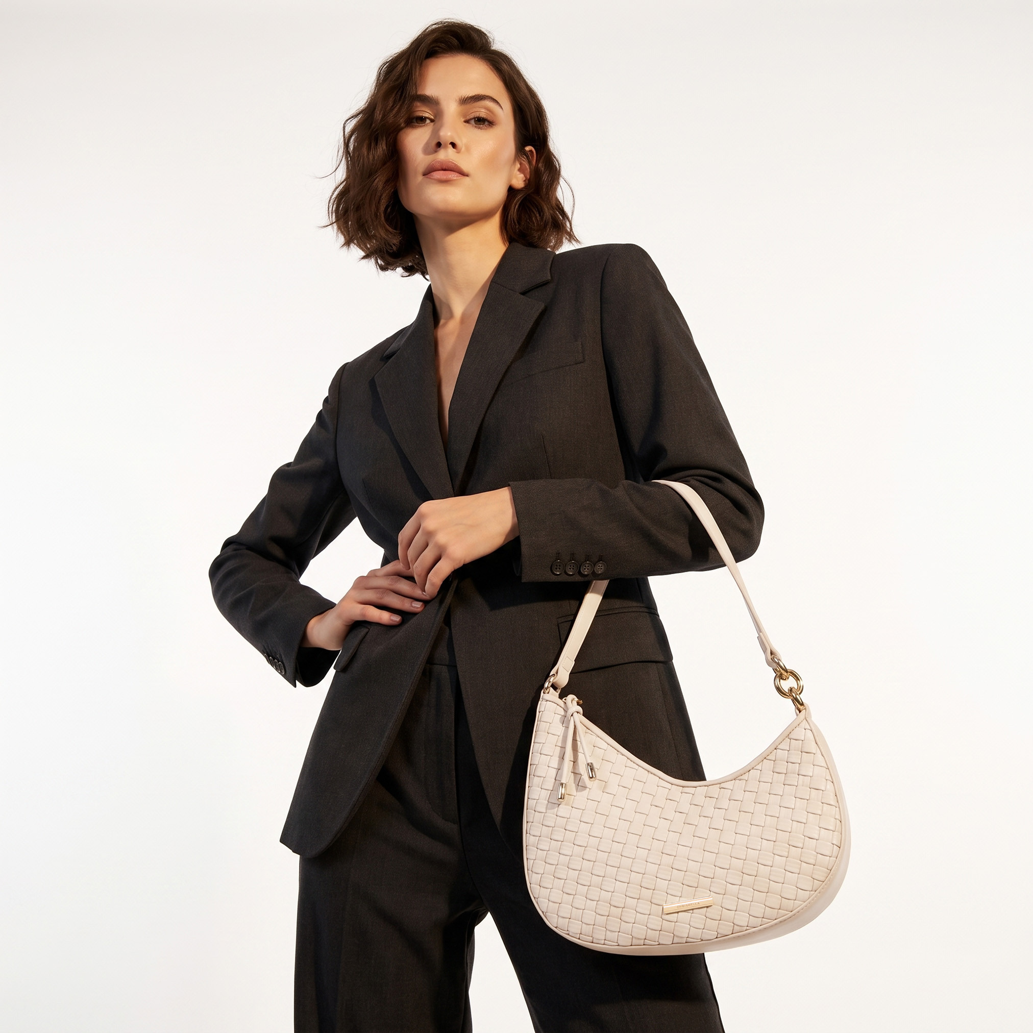 شنطة باجيت بارزة الملمس مع شنطة صغيرة من كريسبيلا-women-bagsandwallets-handbags-image-42