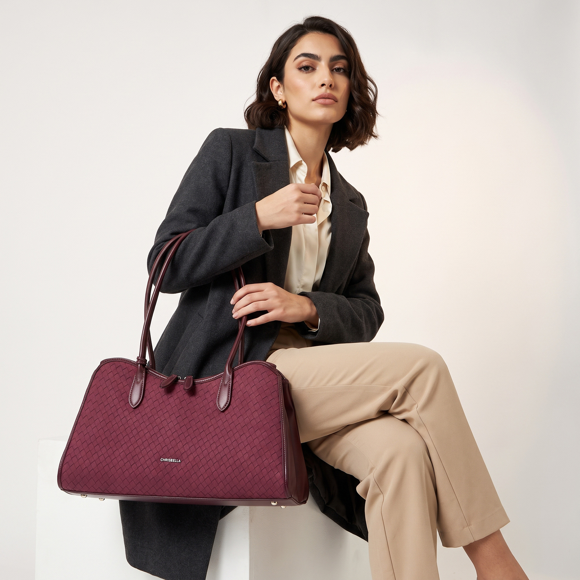 شنطة توتي بارزة الملمس مع محفظة من كريسبيلا-women-bagsandwallets-handbags-image-2