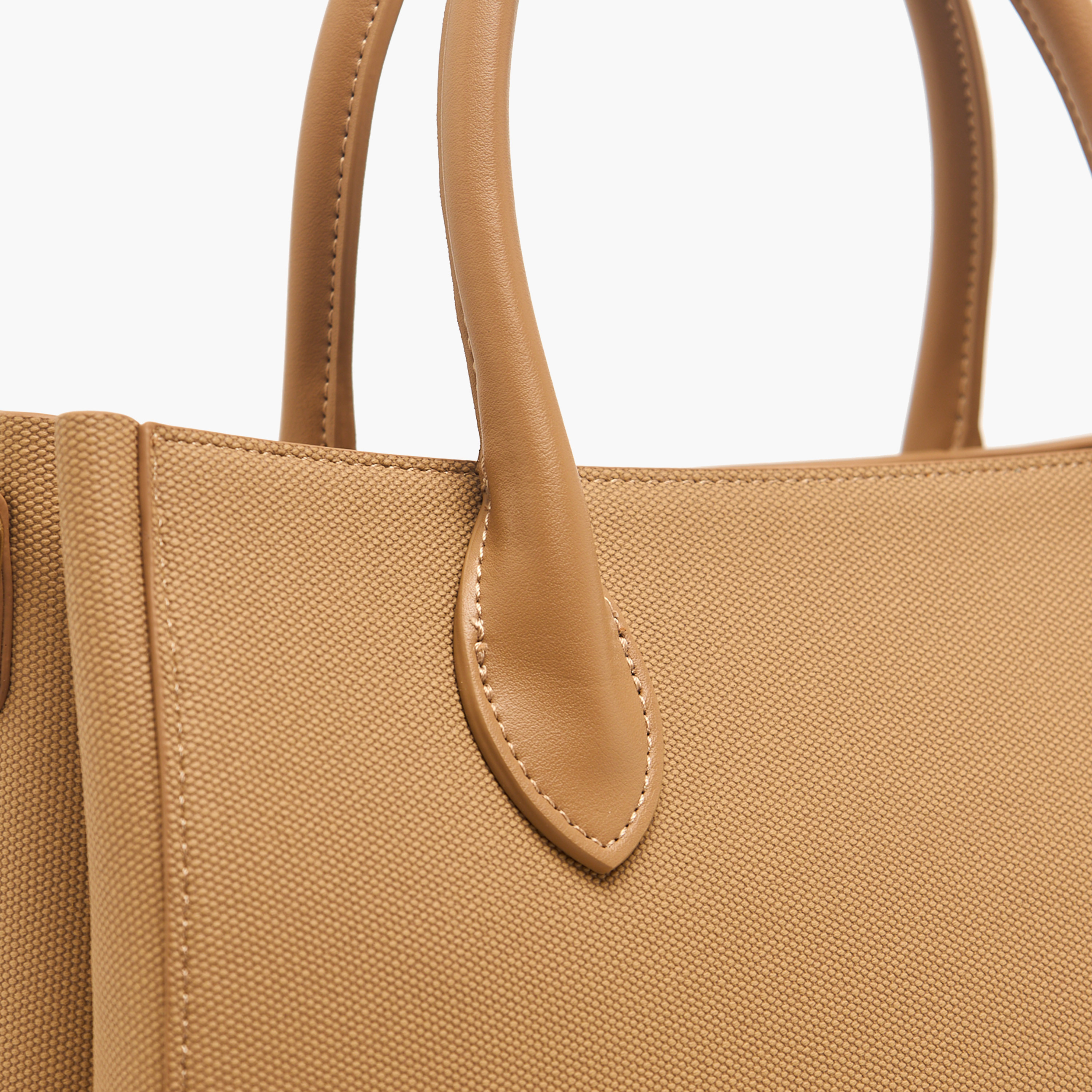شنطة توتي بارزة الملمس مع محفظة بسحاب من كريسبيلا-women-bagsandwallets-handbags-image-29