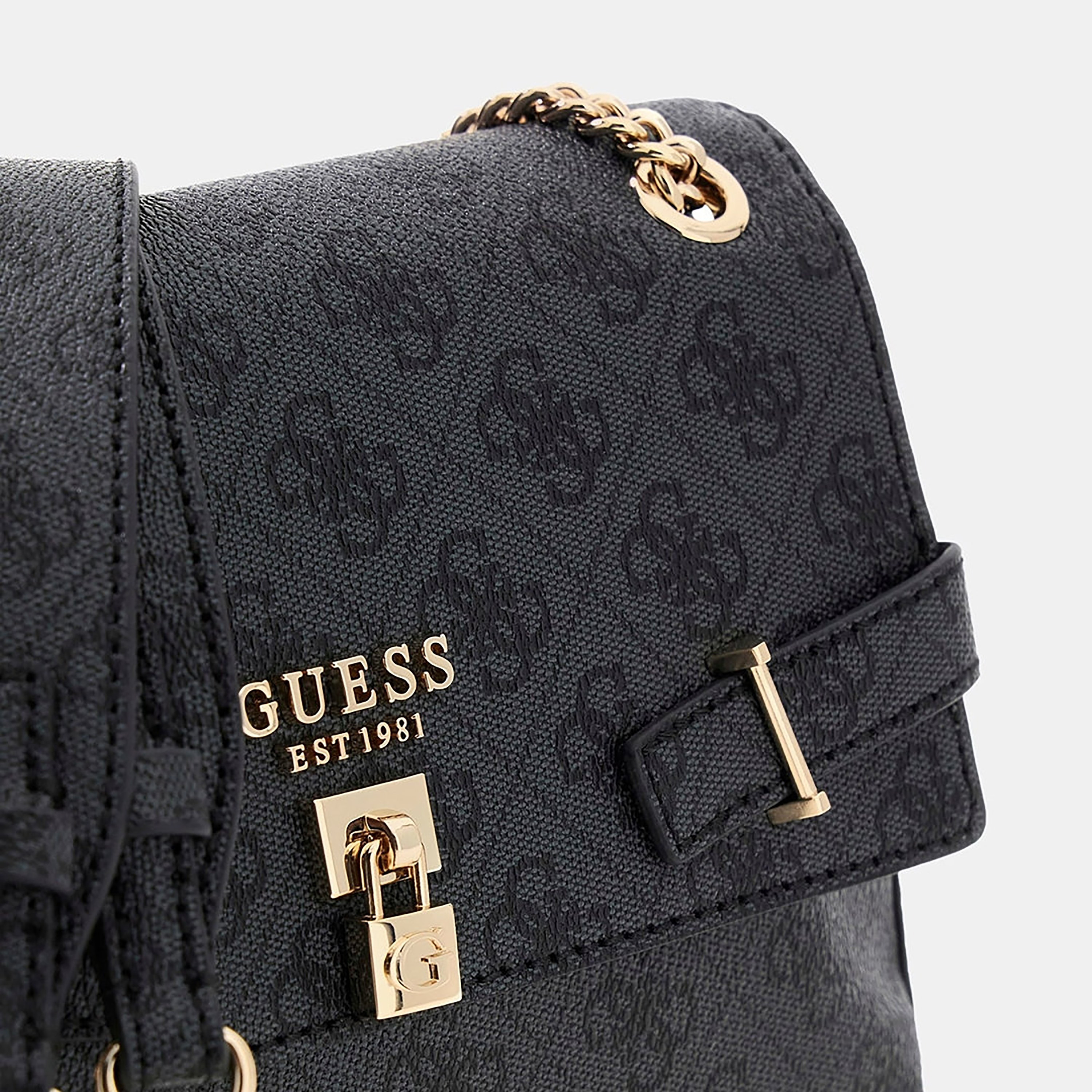حقيبة كروسبودي مطبوعة من Guess Yesba مزودة بإغلاق مغناطيسي وحزام غير قابل للفصل-women-bagsandwallets-handbags-image-4