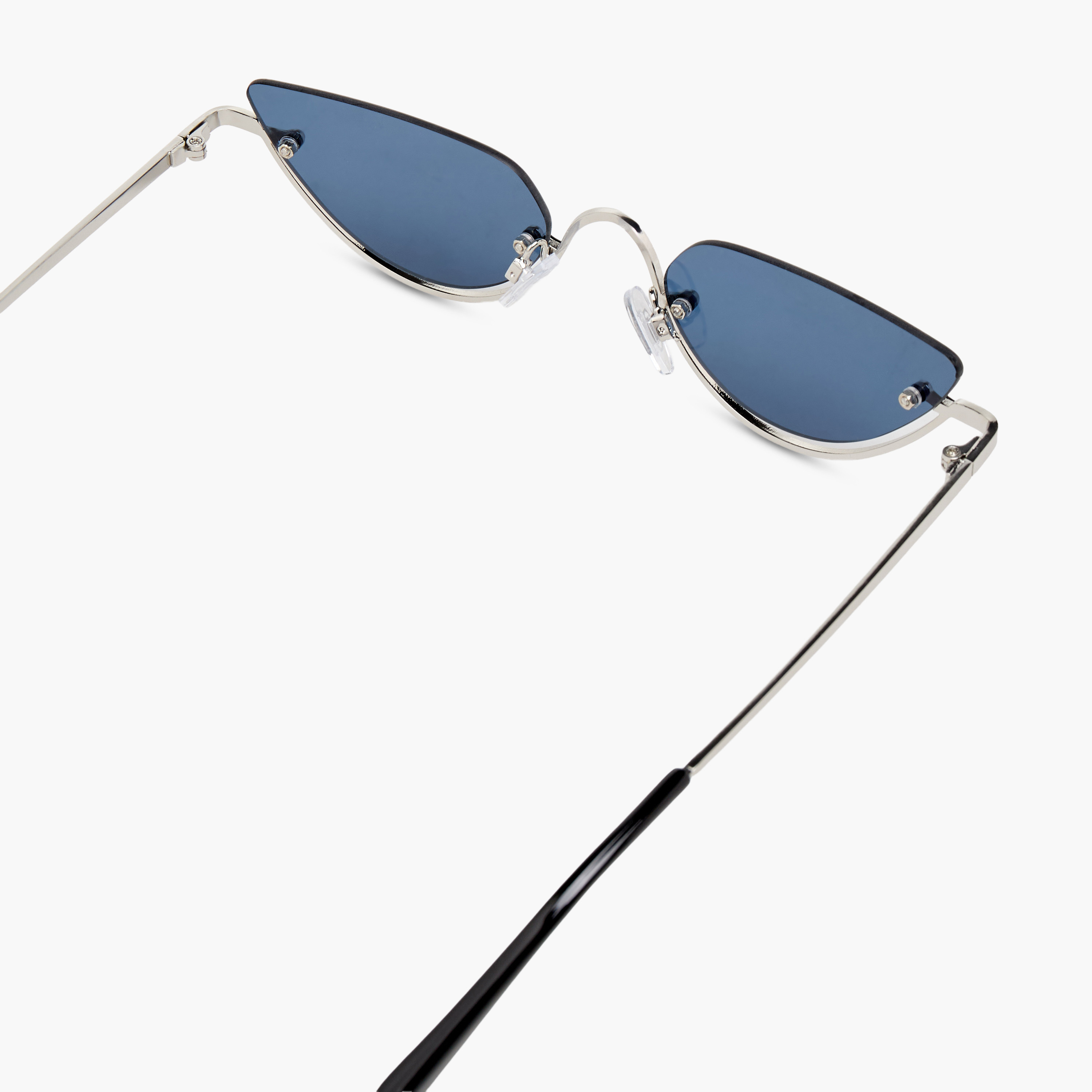 نظارة شمسية كات آي بعدسات زرقاء-women-sunglasses-image-4