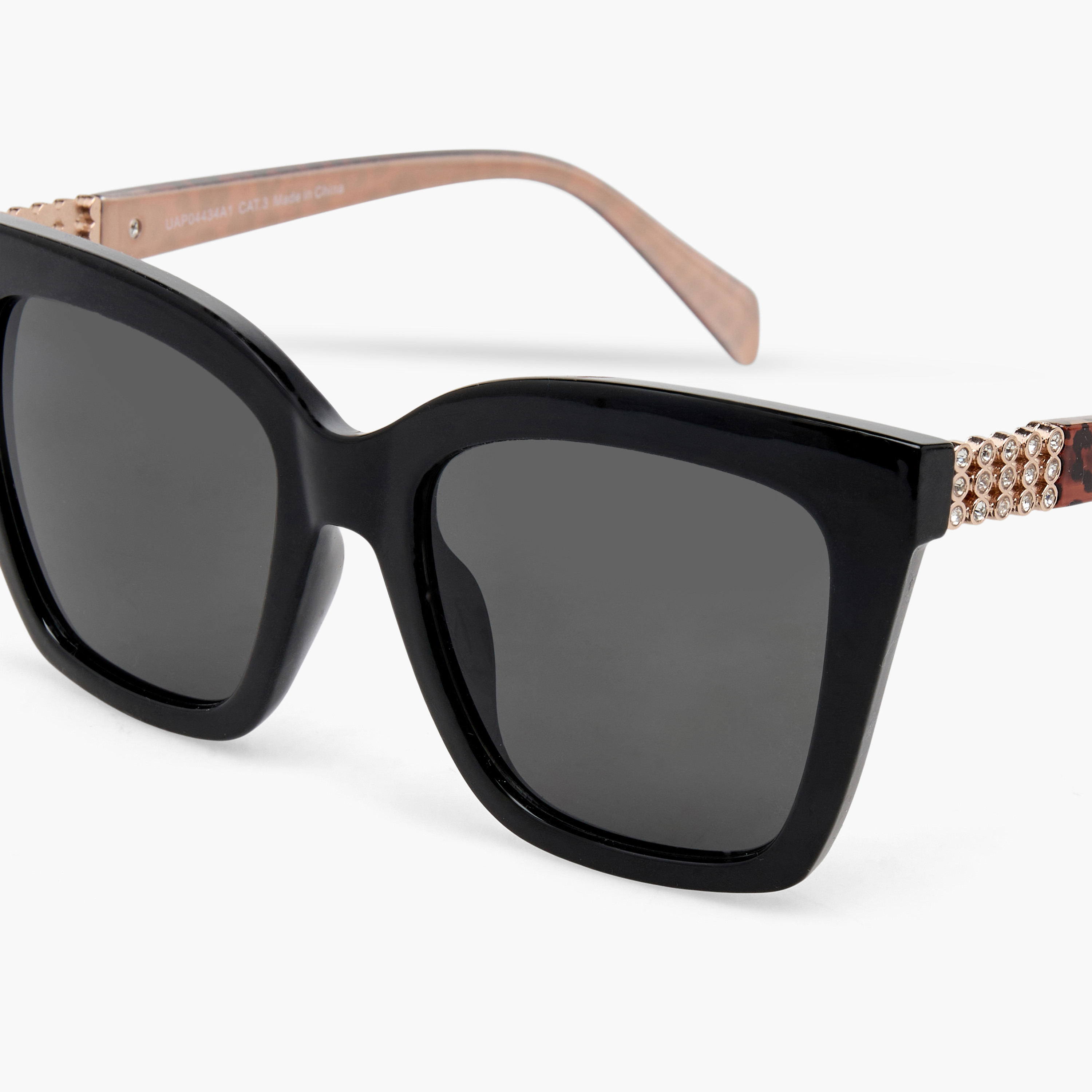 نظارة شمسية مربعة بعدسات سوداء-women-sunglasses-image-5