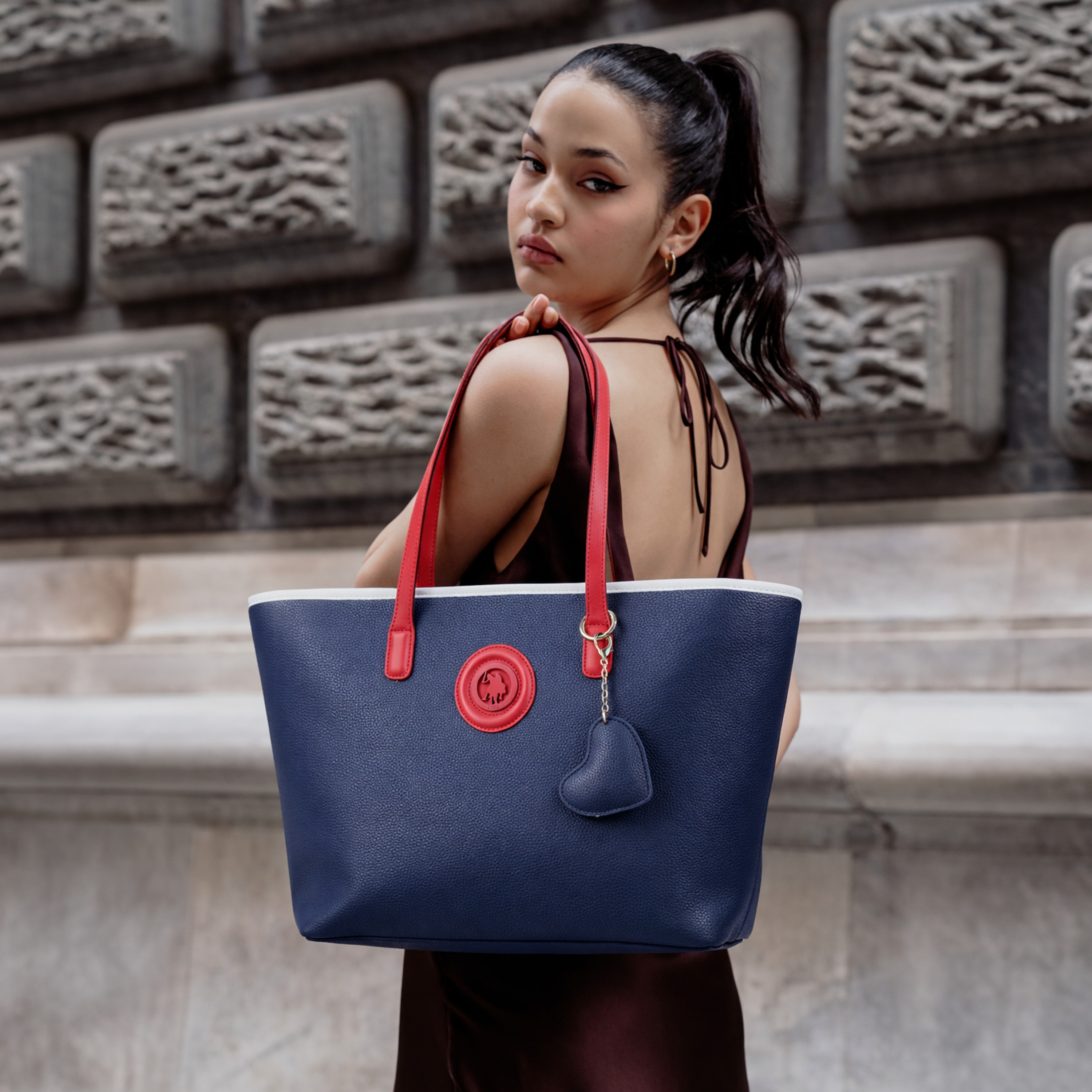 حقيبة تسوق هامبتون هيريتدج من يو إس بولو أسوسييشن | US6500-women-bagsandwallets-handbags-image-6