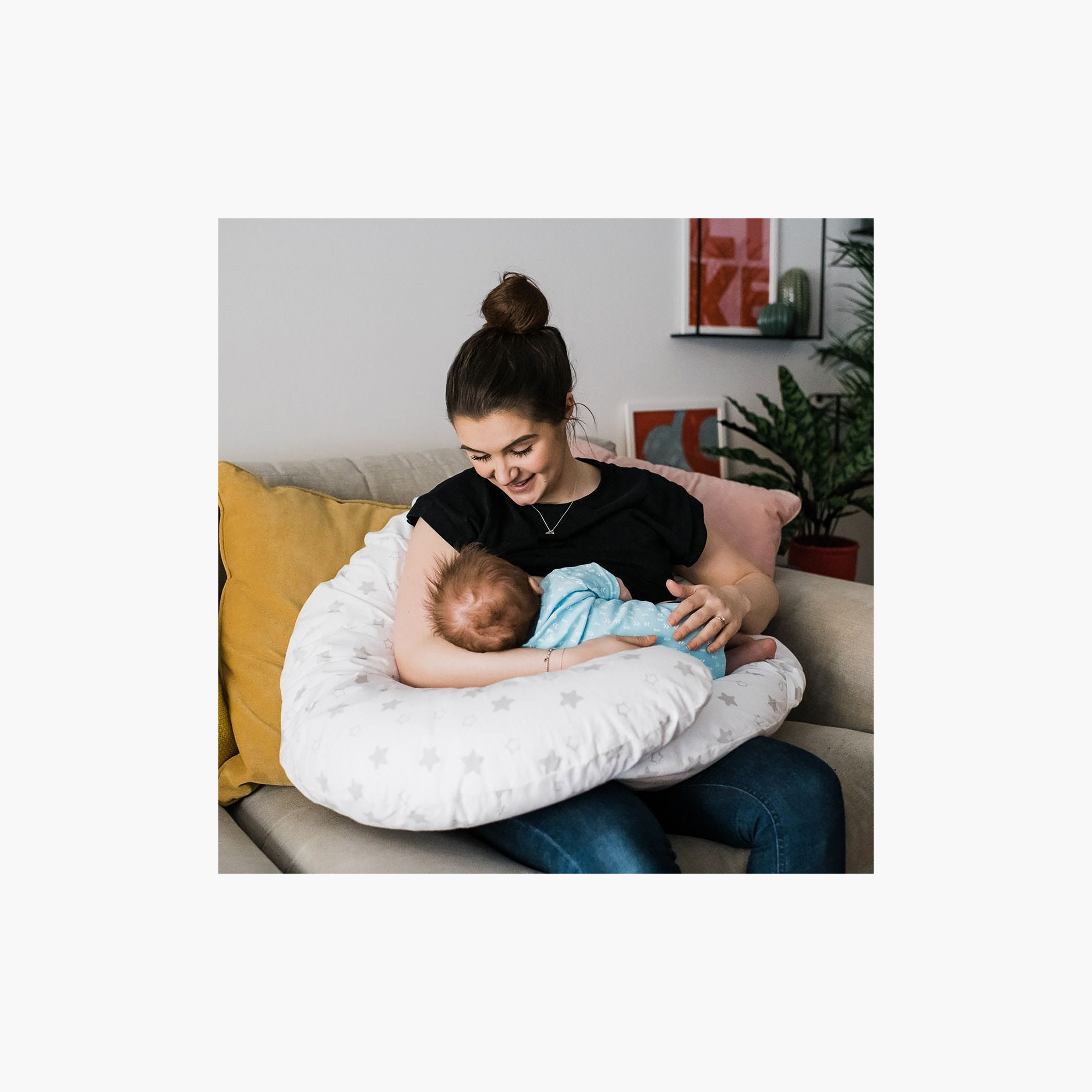 وسادة دعم الحمل والرضاعة الطبيعية "ميد فور مي" من تومي تيبي-baby-feeding-breastfeedingandcare-image-4