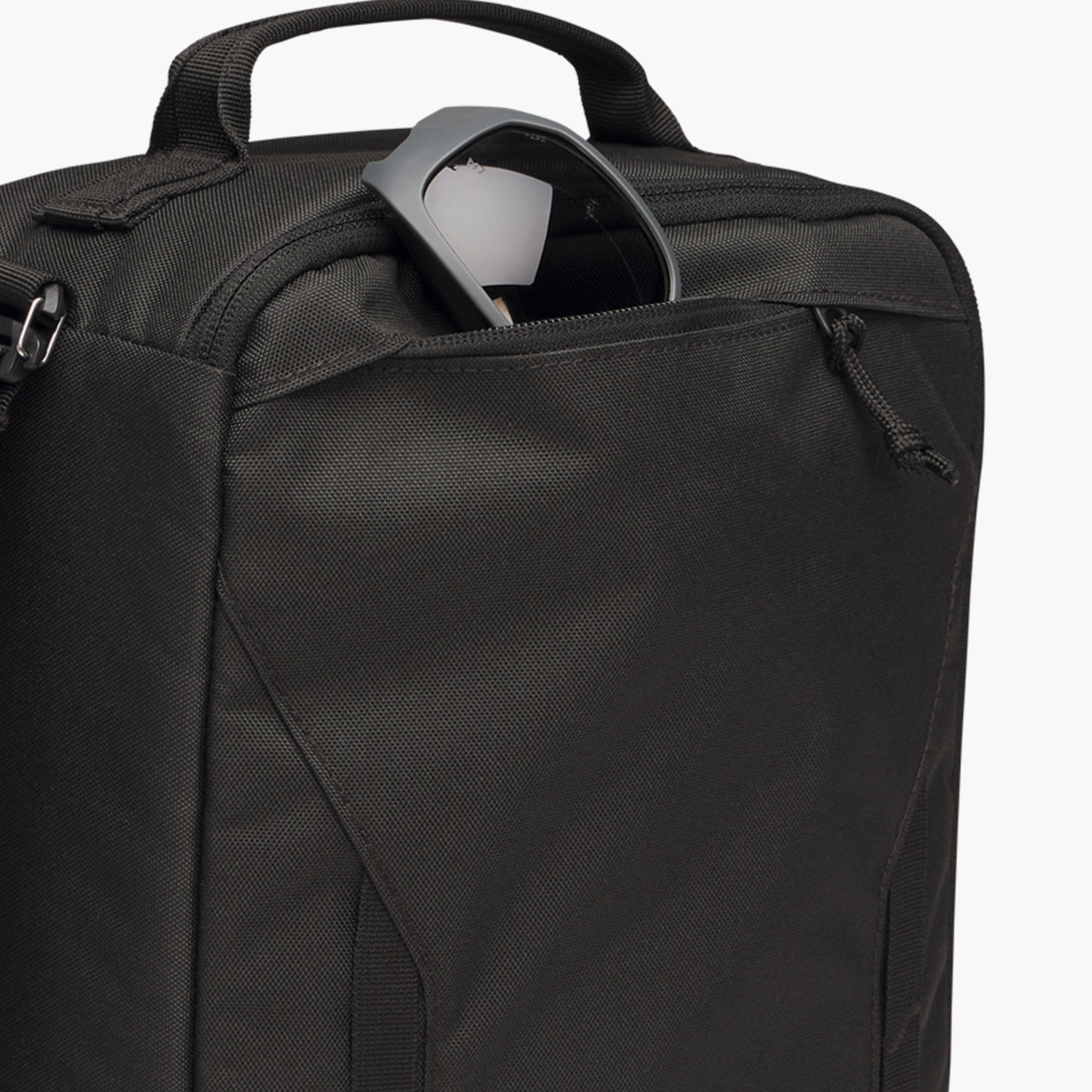 اندر آرمور - شنطة أحذية هاسل | 1369222-travel-accessories-image-4