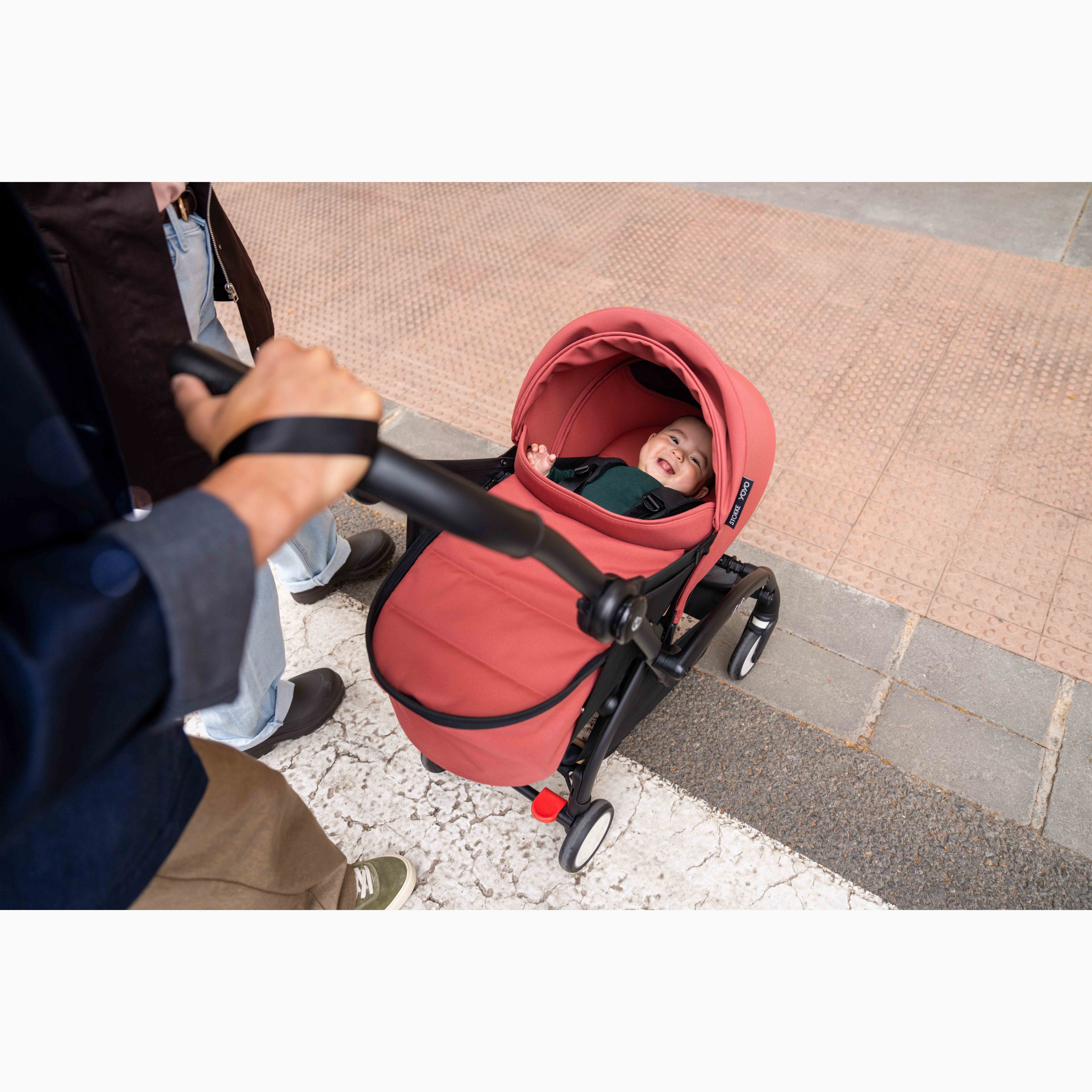 سرير أطفال يويو5 من ستوكي-baby-nursery-furniture-cribsandbeds-bassinets-image-9