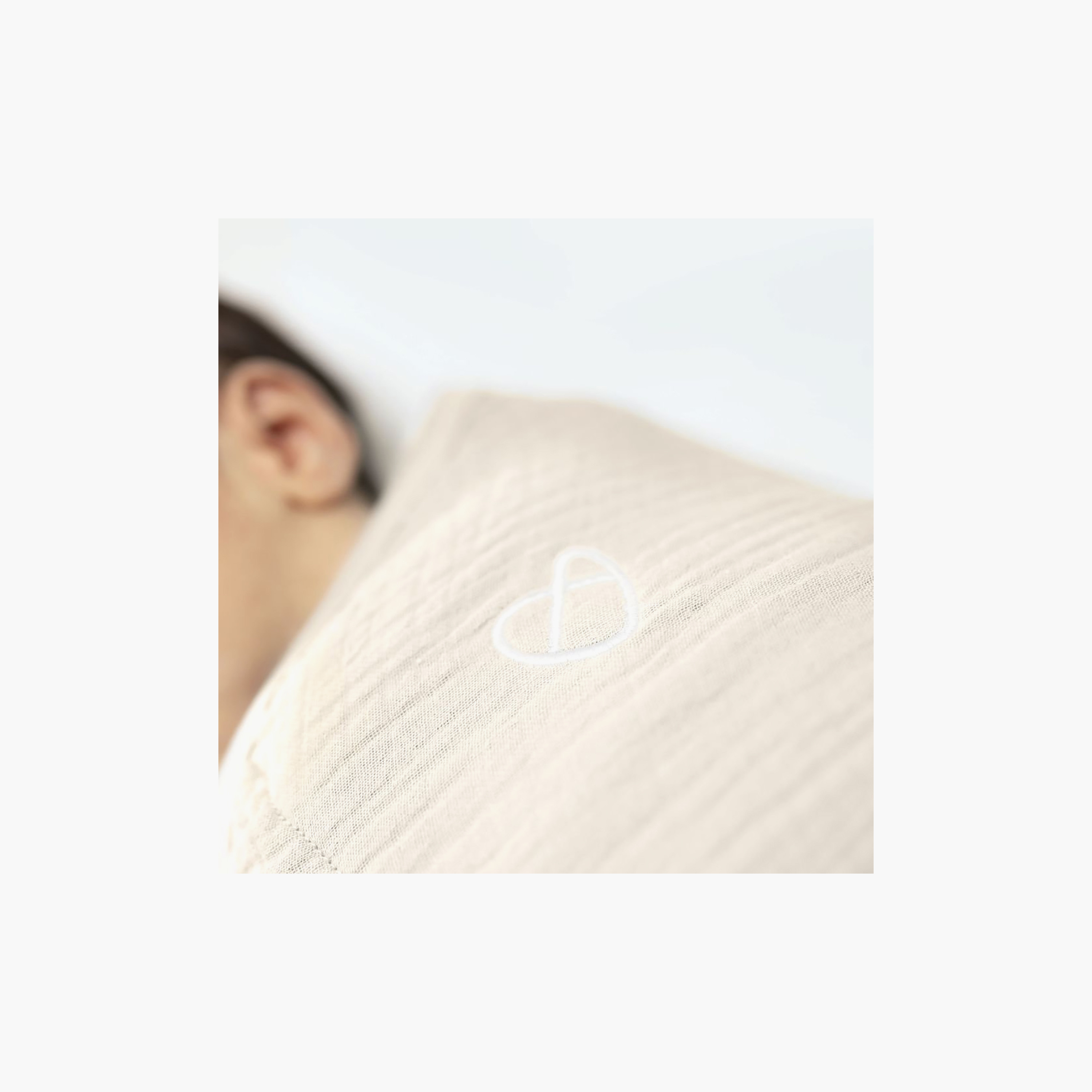 قماط سوادل مي (1.5 توغ) قماش موسلين الأصلي لعمر 0-3 أشهر من إنجينويتي-baby-nursery-blanketsandswaddles-swaddlesandsleepingbags-image-3