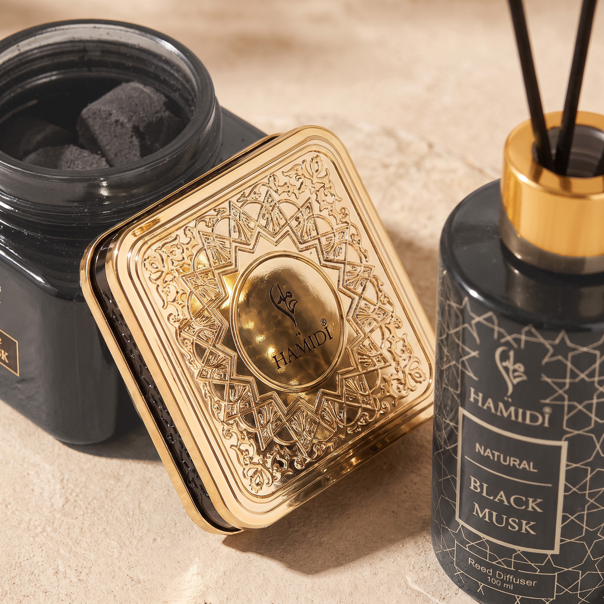 طقم هدايا بخور وموزع عطور بالأعواد بالمسك الأسود الطبيعي من حميدي-household-homefragrance-fragrancegiftset-image-3