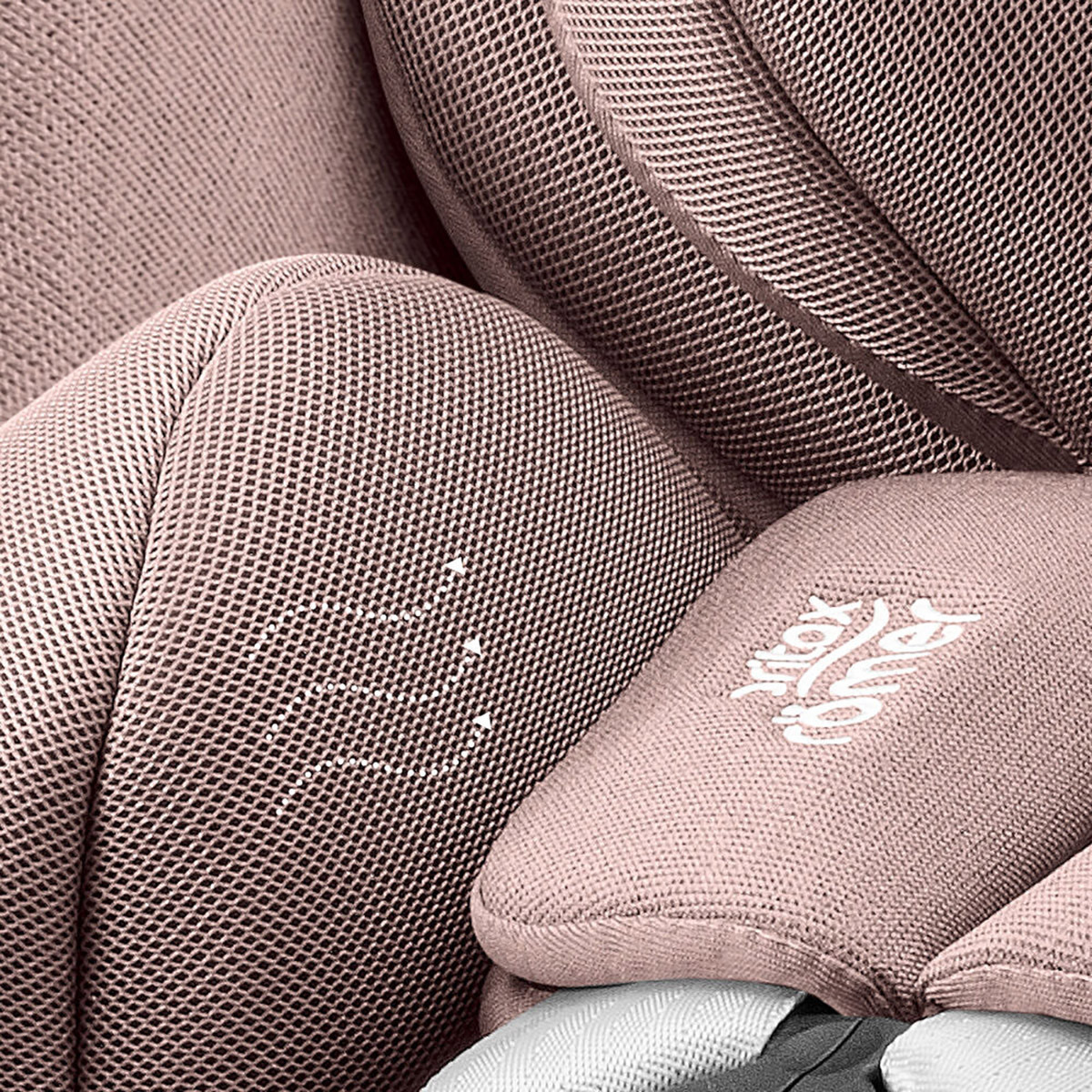 Britax Dualfix Pro Style Convertible Car Seat with 360 Swivel, Chest Pads and ISOFIX System-baby-gear-carseats-image-8