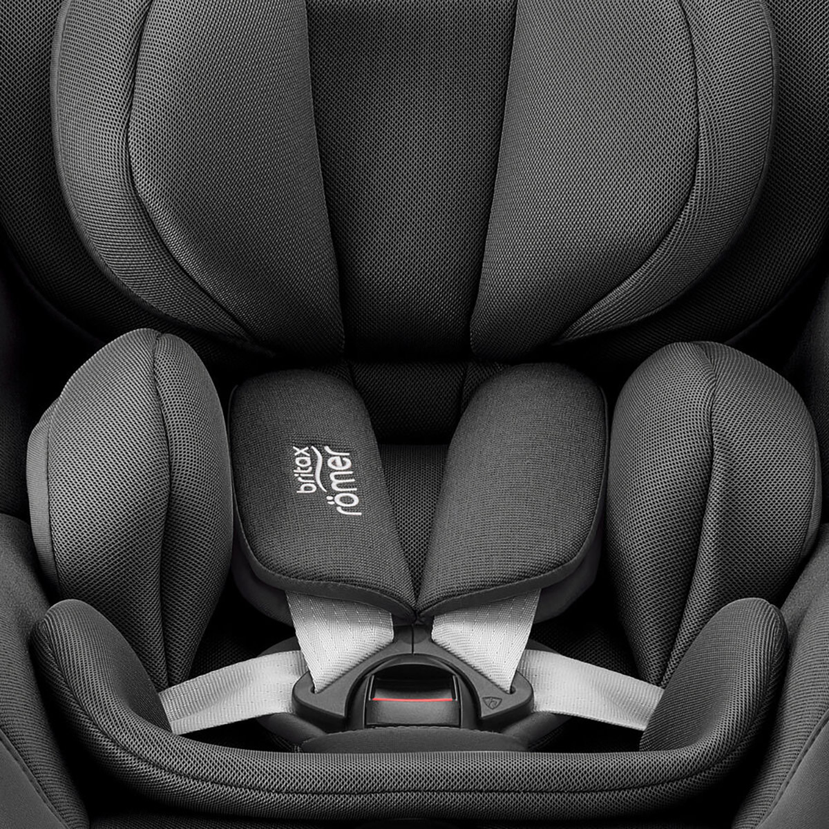 Britax Dualfix Pro Style Convertible Car Seat with 360 Swivel, Chest Pads and ISOFIX System-baby-gear-carseats-image-7