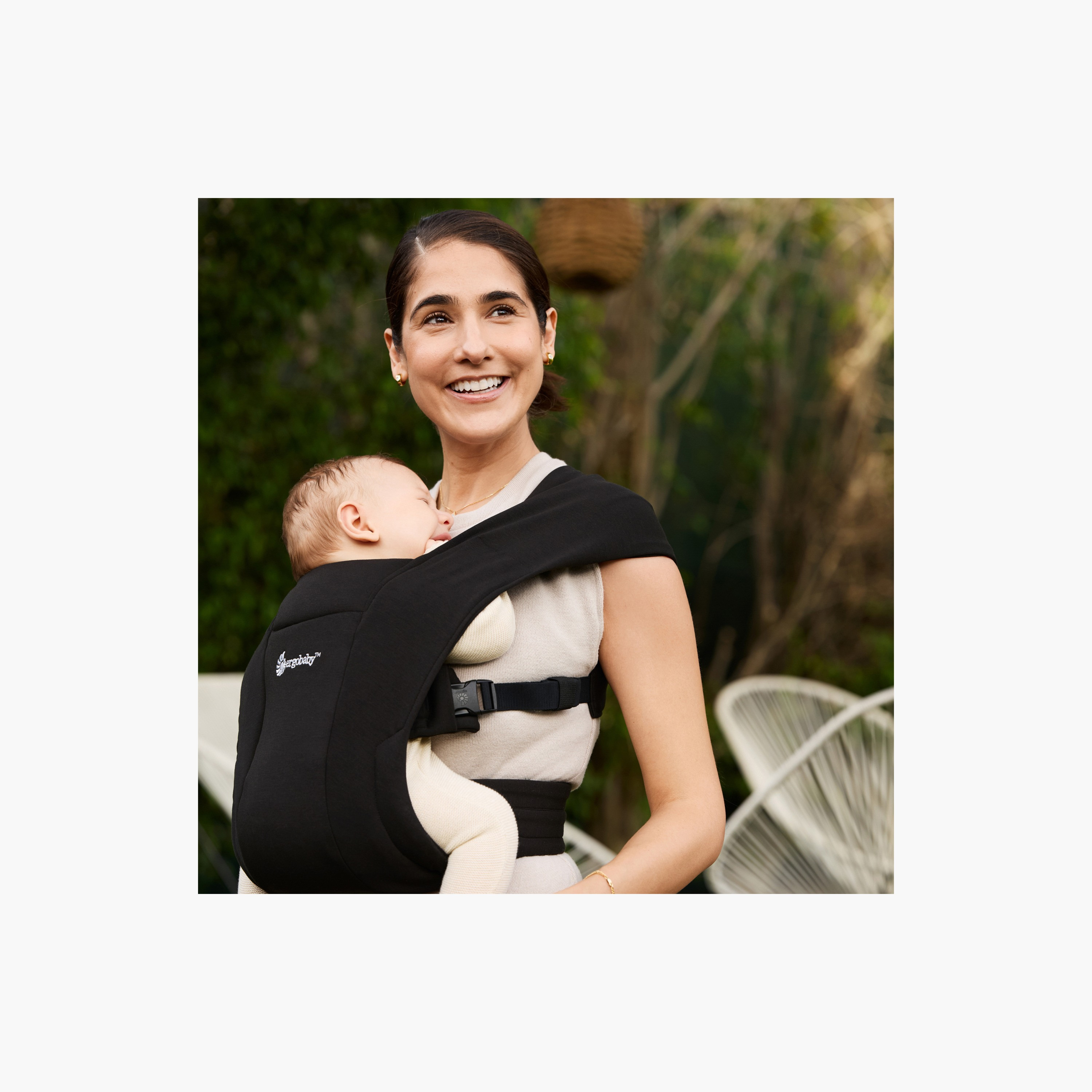 Ergobaby Embrace Soft Air Mesh Baby Carrier-baby-gear-babycarriers-image-3