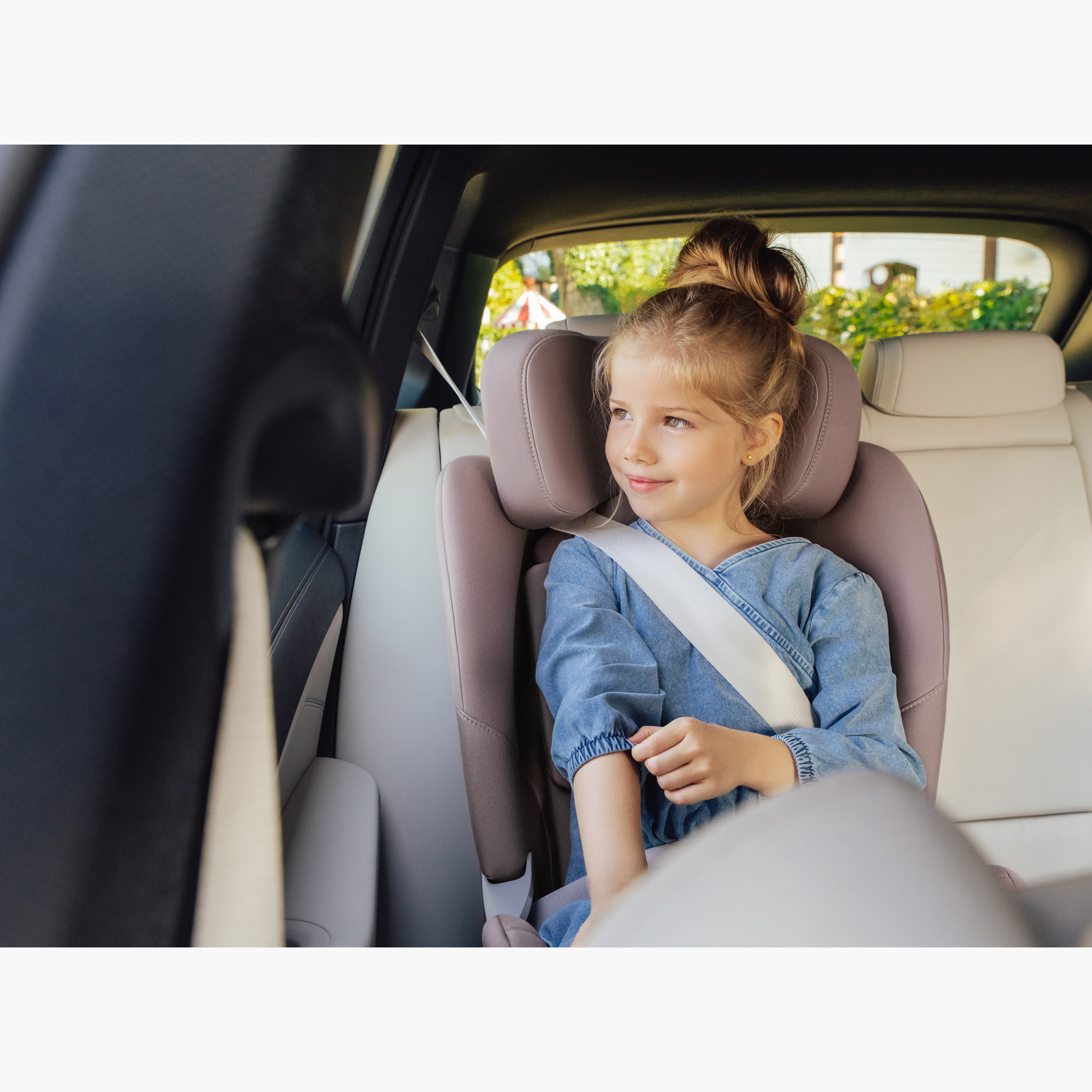 Britax Swivel 2 Classic Convertible Car Seat with 360 Swivel, Seat Belt and ISOFIX System-baby-gear-carseats-image-8