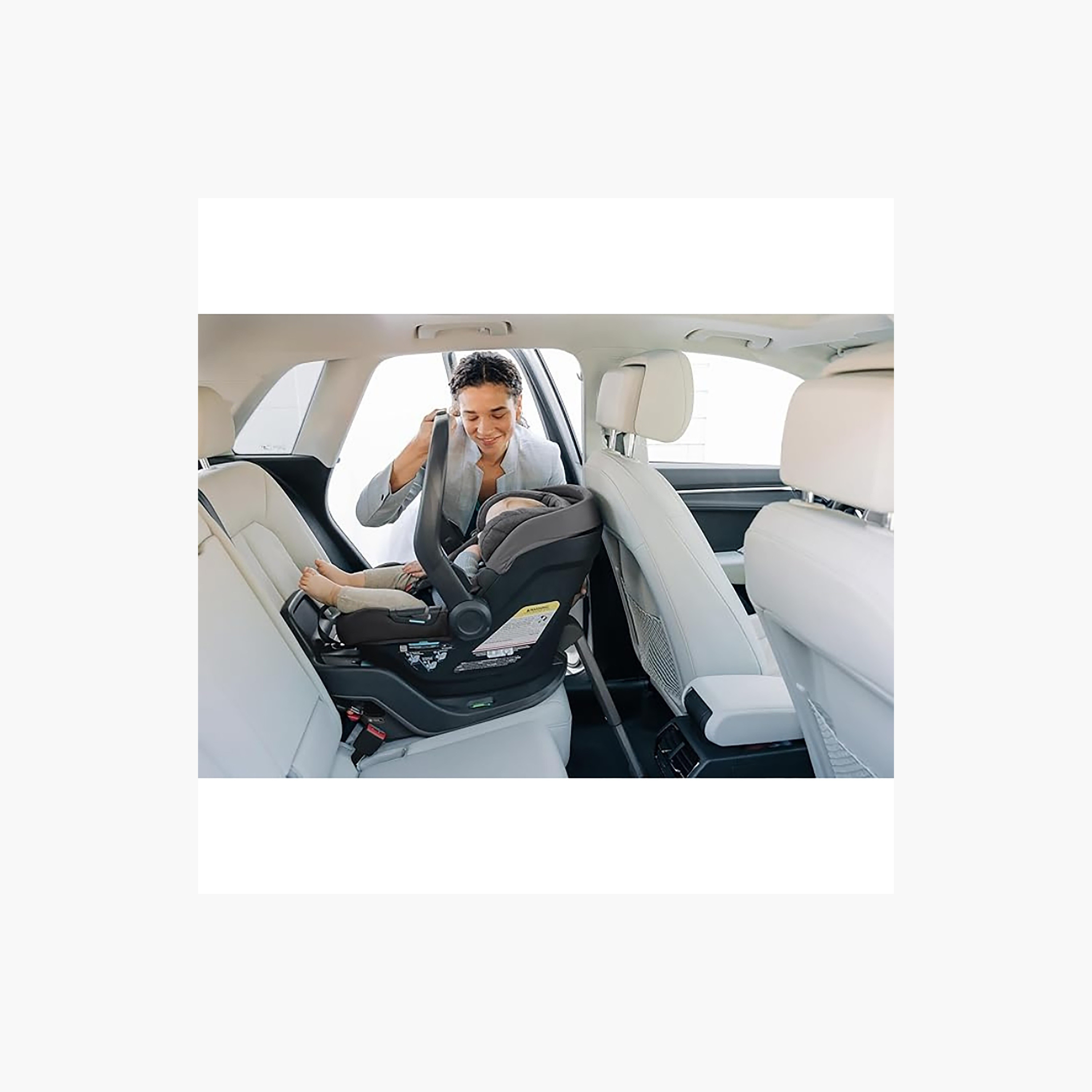 UPPAbaby Mesa I Size Car Seat Base-baby-gear-travelaccessories-image-5