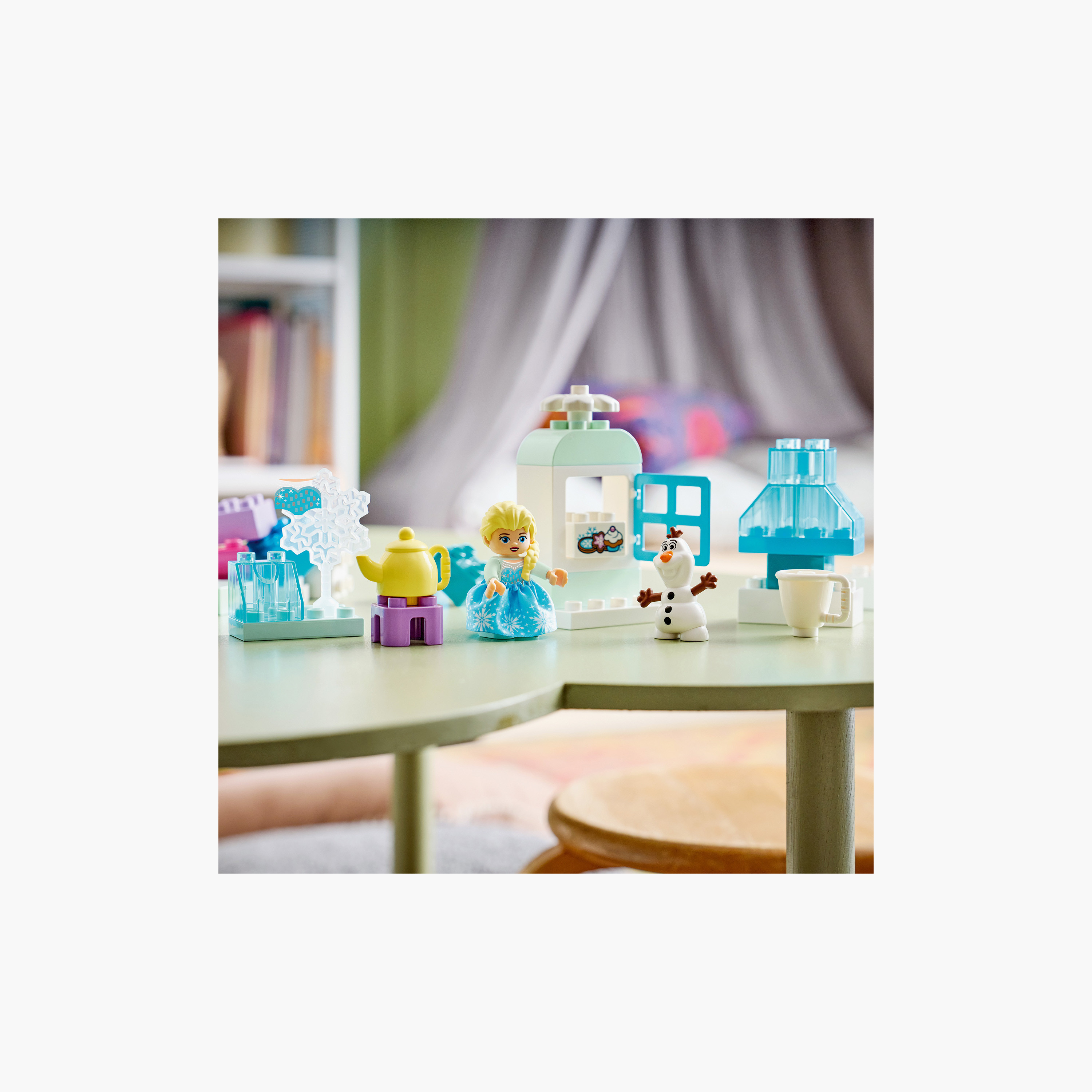 Lego Duplo Disney Frozen Creative Box with Elsa and Olaf Block Playset-toys-buildingblocks-blocks-image-3