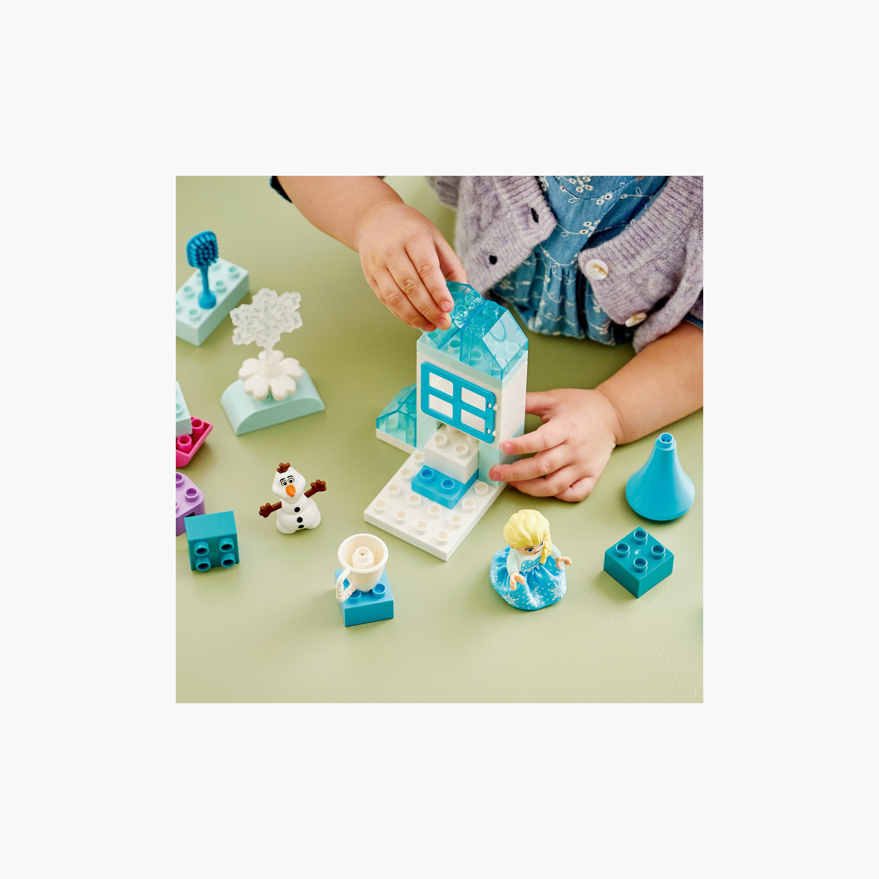 Lego Duplo Disney Frozen Creative Box with Elsa and Olaf Block Playset-toys-buildingblocks-blocks-image-4