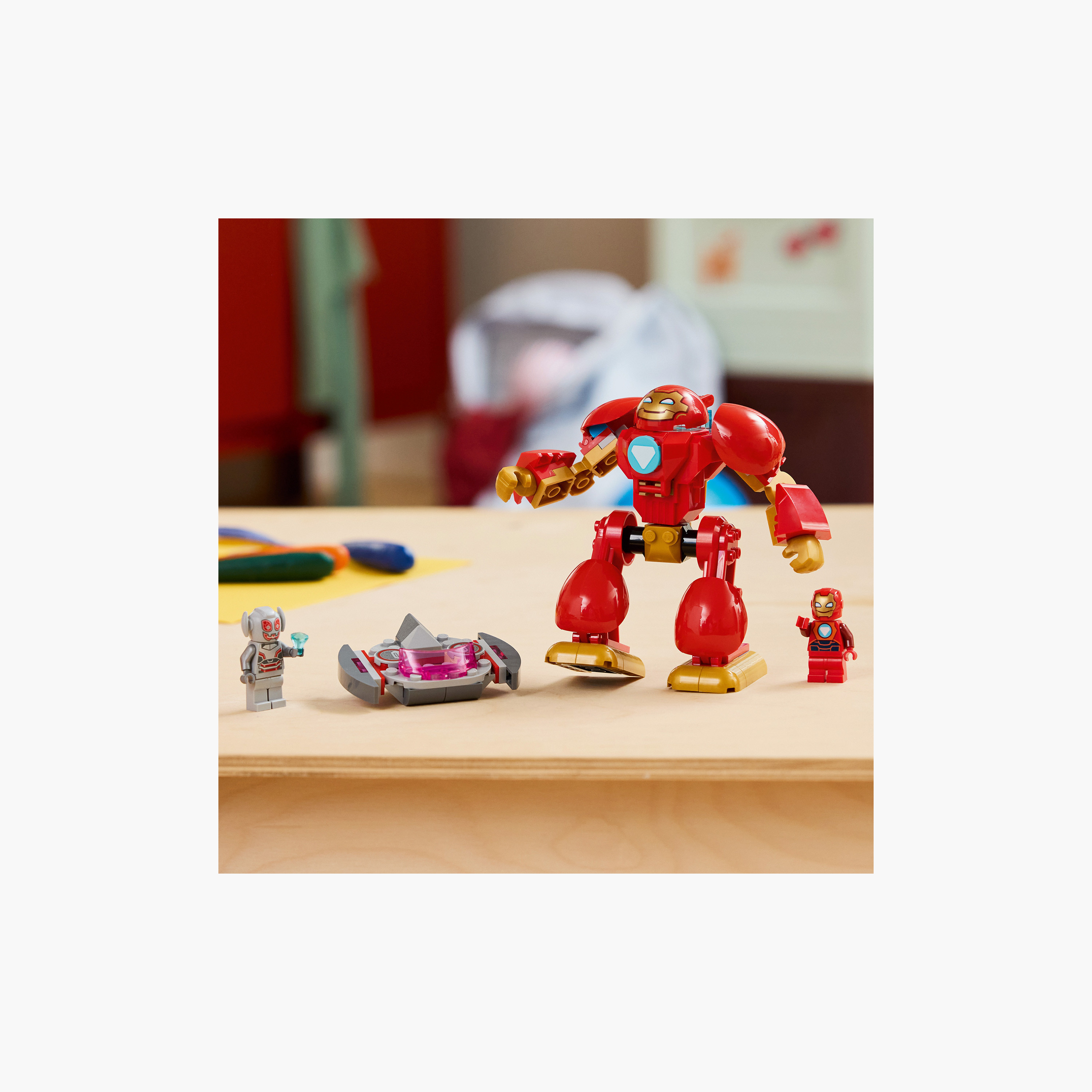 Lego Marvel Ultron vs Iron Man Block Playset-toys-buildingblocks-blocks-image-5