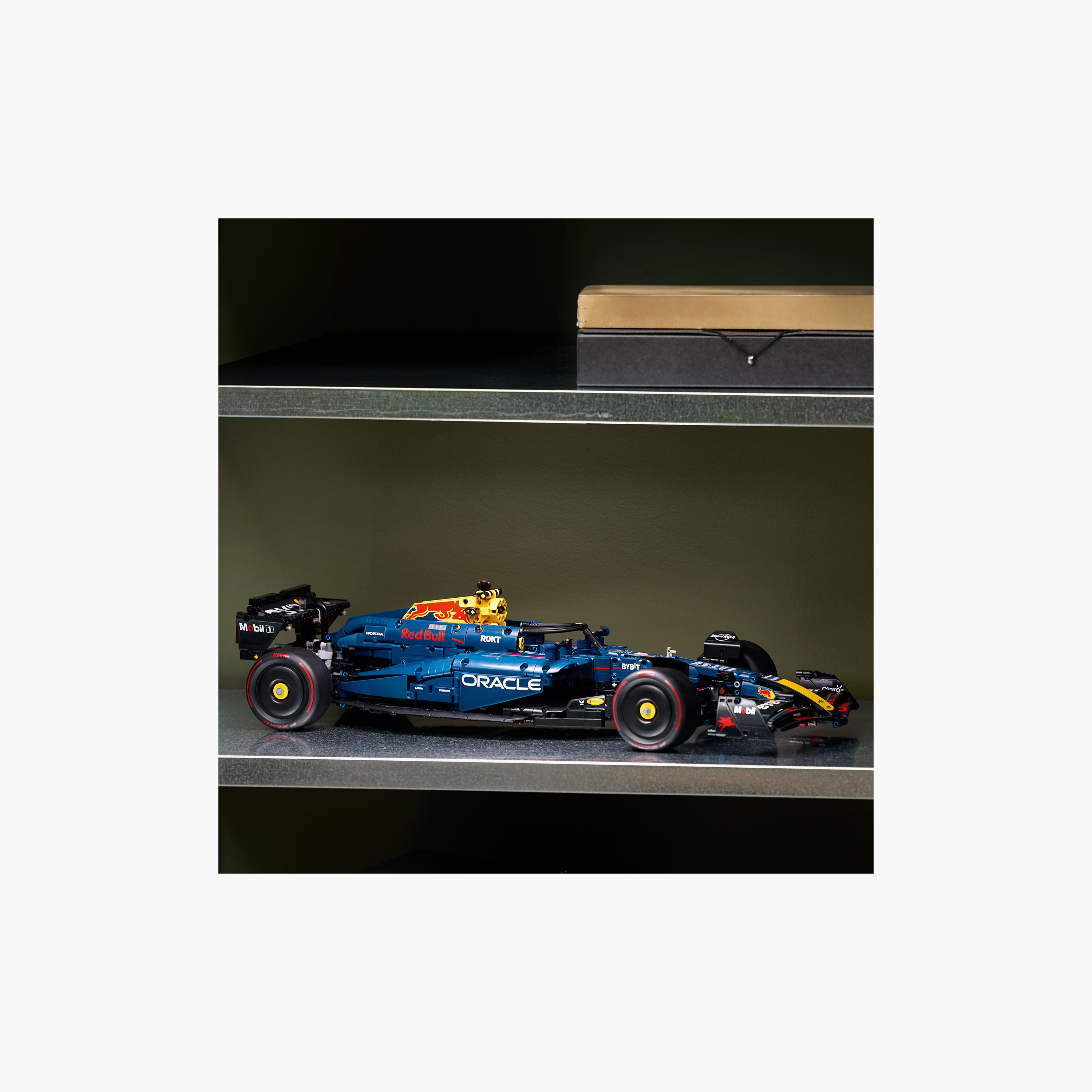 Lego Technic Oracle Red Bull F1 Car Block Playset-toys-buildingblocks-blocks-image-4