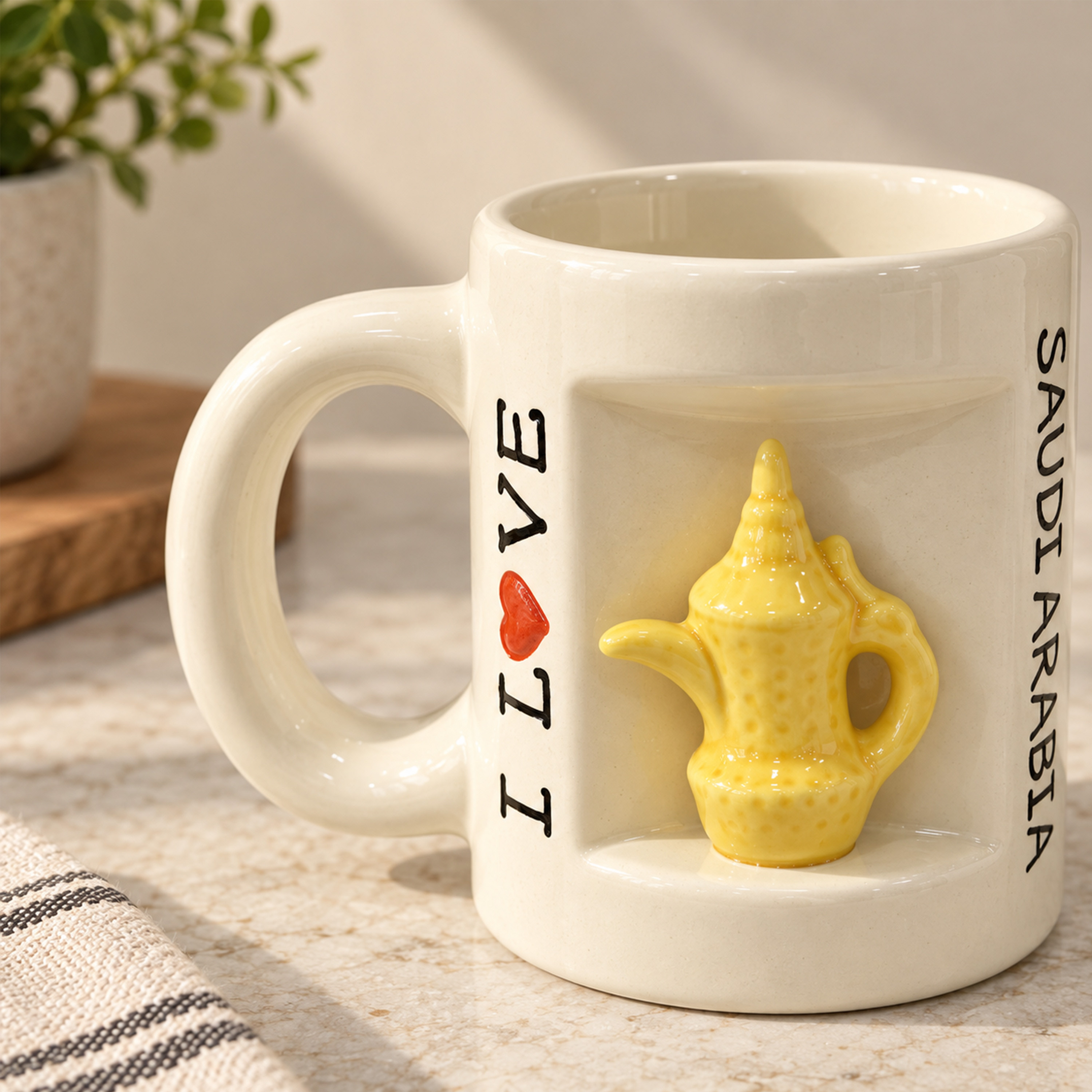 ماغ سيراميك "أحب السعودية" بشعار خريطة المعالم - 250 مل-household-dining-teaandcoffee-mugsandcups-image-4