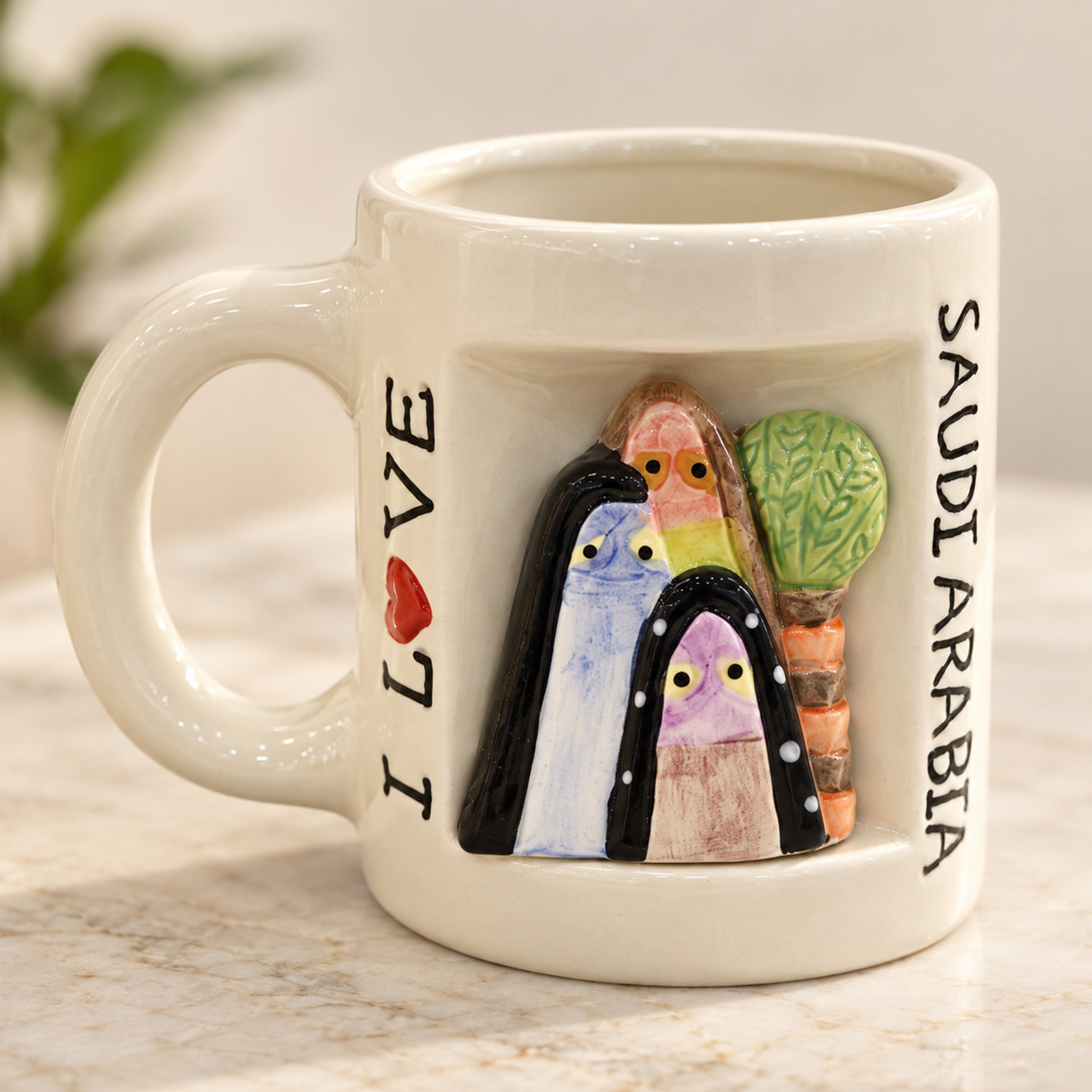 ماغ سيراميك "أحب السعودية" بمجسم عائلي - 250 مل-household-dining-teaandcoffee-mugsandcups-image-4
