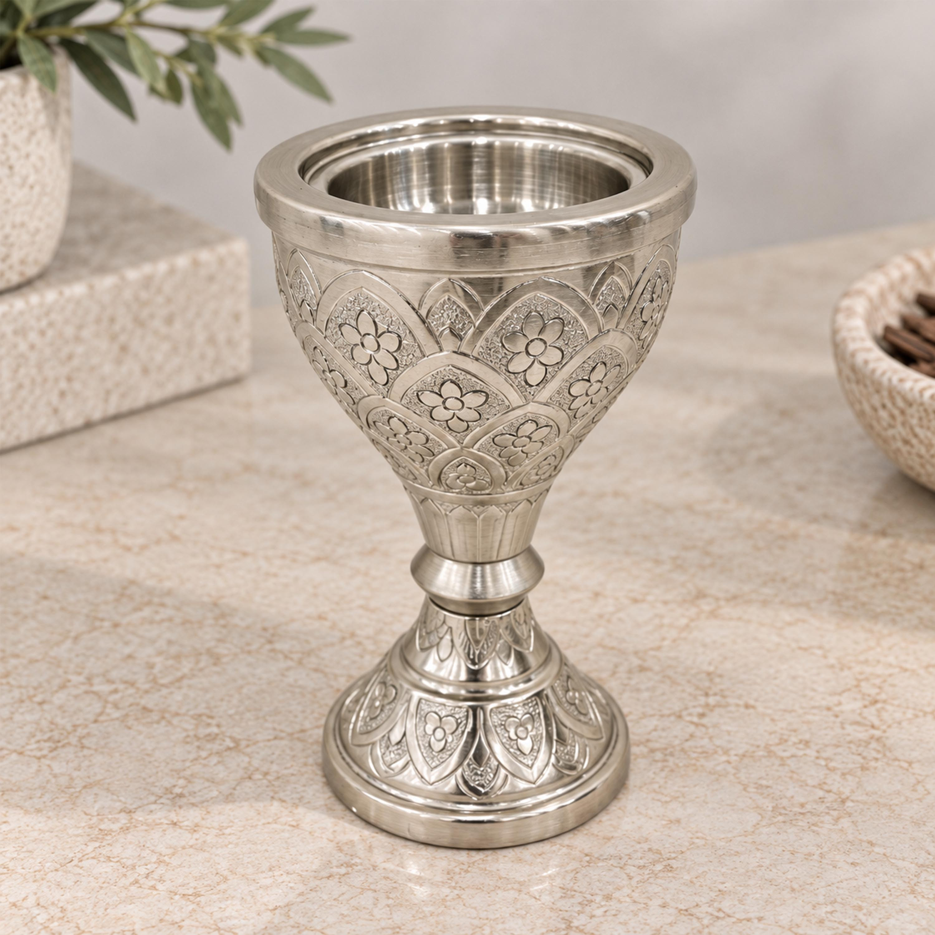 Crafted By Lifestyle Floral-Engraved Aluminium Bukhoor Burner-household-homefragrance-burners-image-1