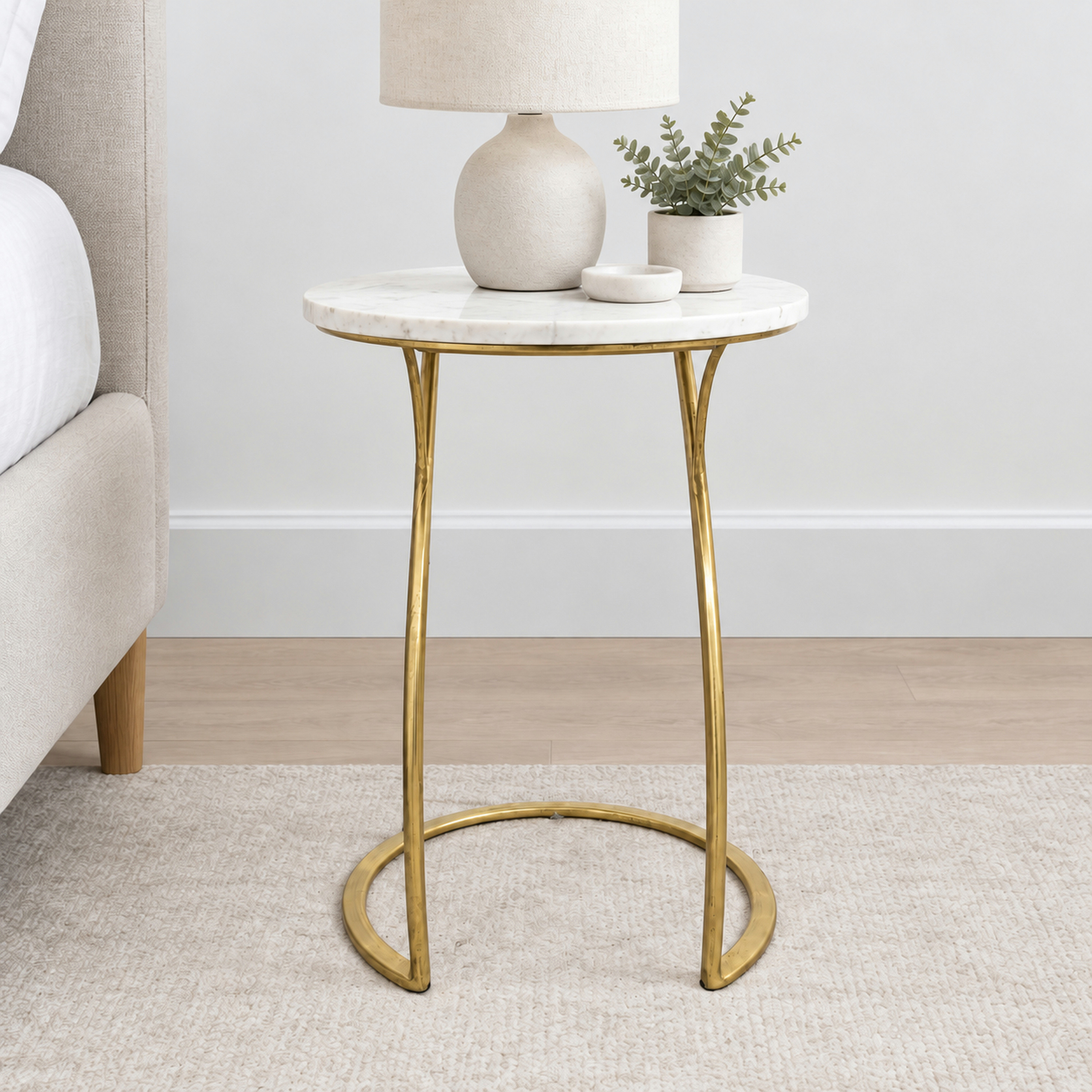 طاولة جانبية مستديرة بسطح رخامي من تصميم لايف ستايل-furniture-livingroom-sideandendtables-image-3