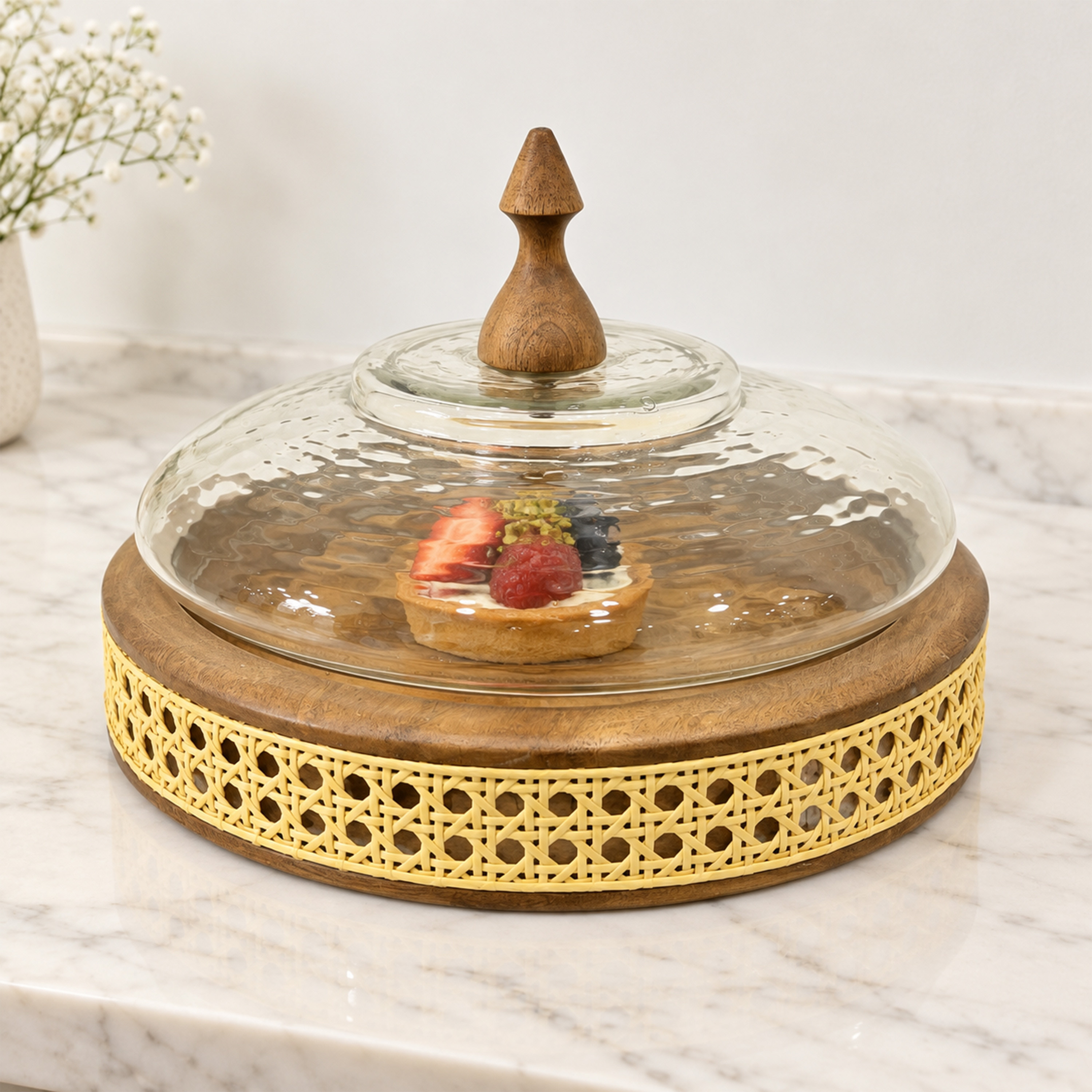 حامل كيك مقبب من خشب المانجو والزجاج من تصميم لايف ستايل - 29 سم-household-dining-serveware-cakestands-image-3