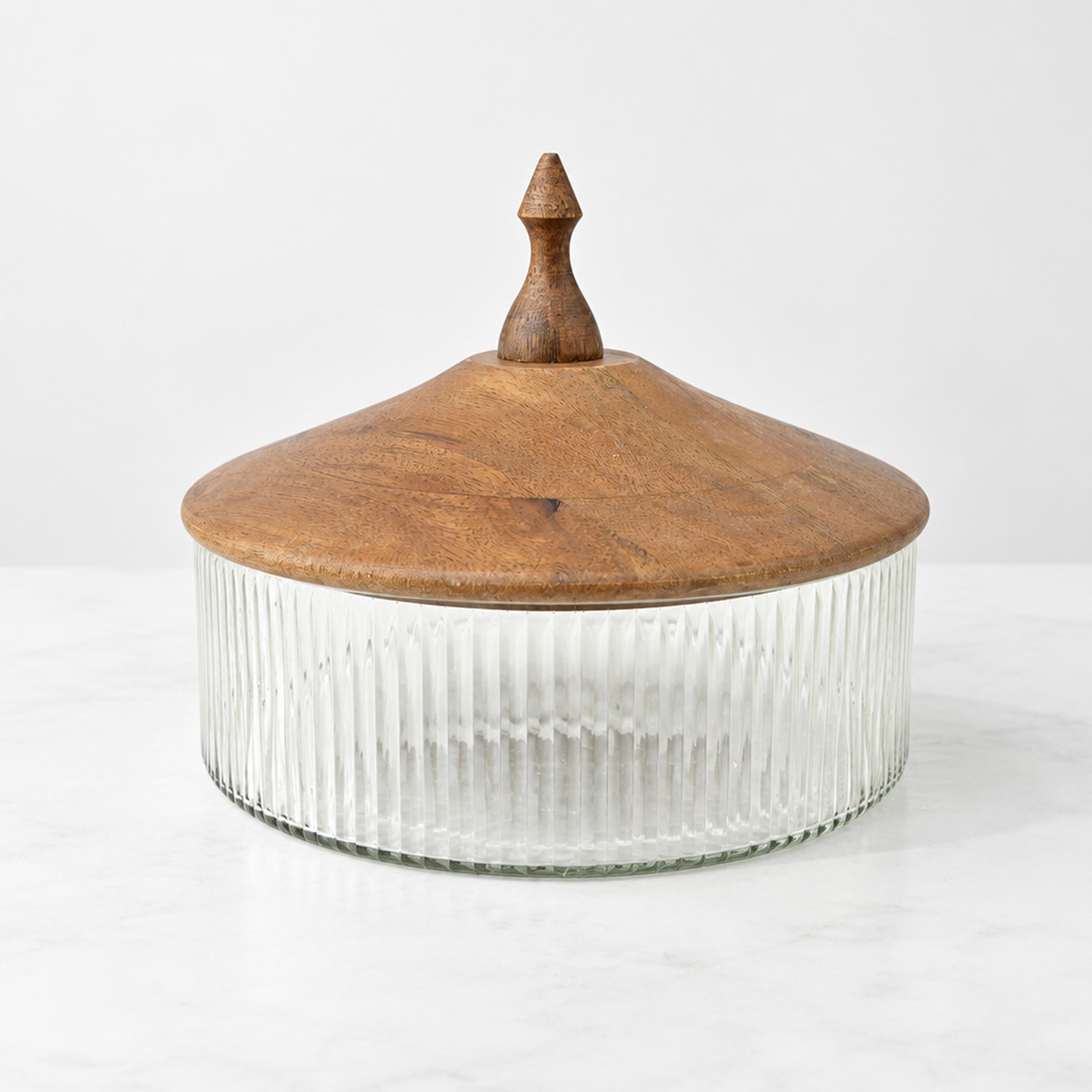 حامل كيك كلاسيكي مقبب من خشب المانجو والزجاج، من تصميم لايف ستايل - 22 سم-household-dining-serveware-cakestands-image-1