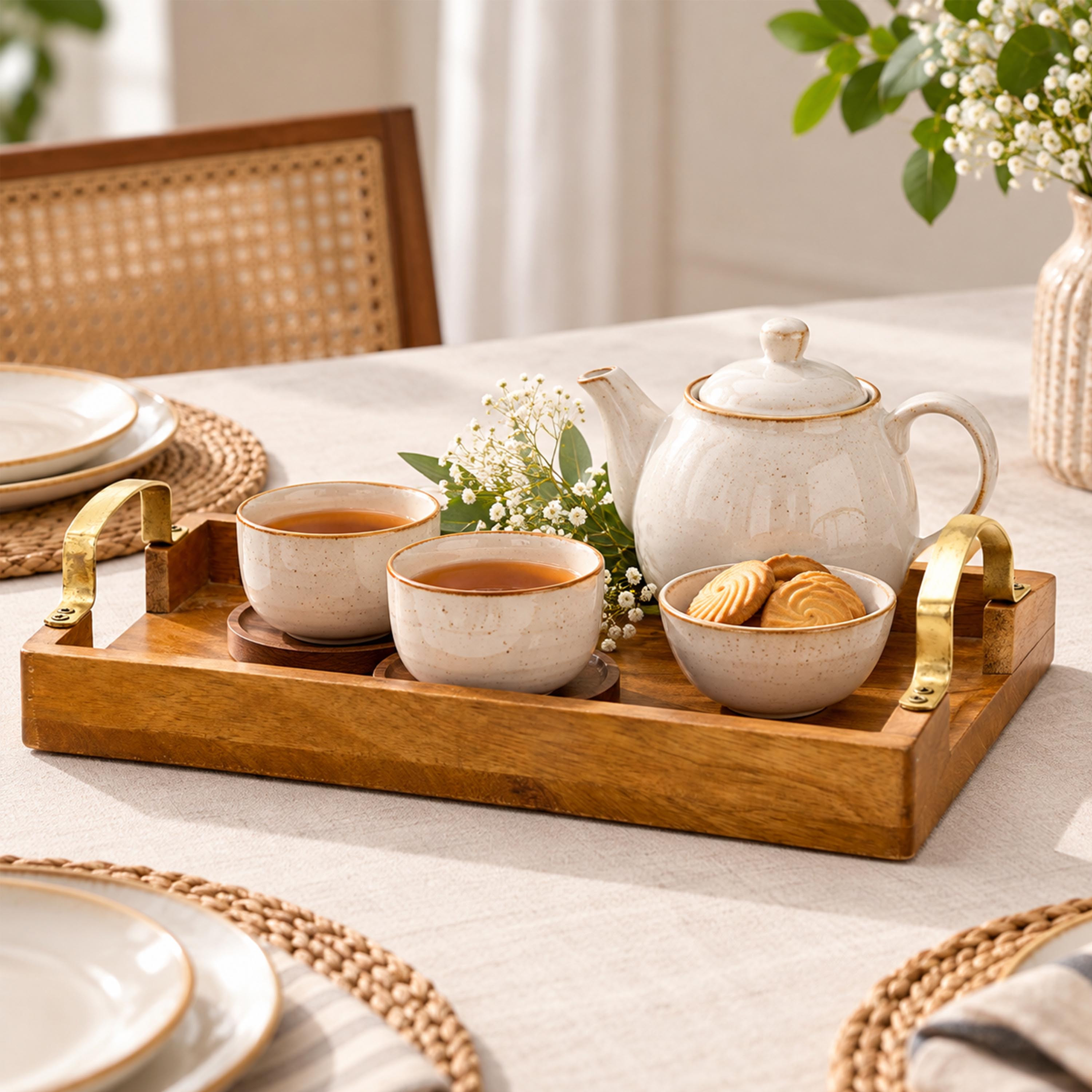 صينية تقديم مصنوعة من خشب المانجو من تصميم لايف ستايل، مزودة بمقابض معدنية-household-dining-serveware-servingtrays-image-3