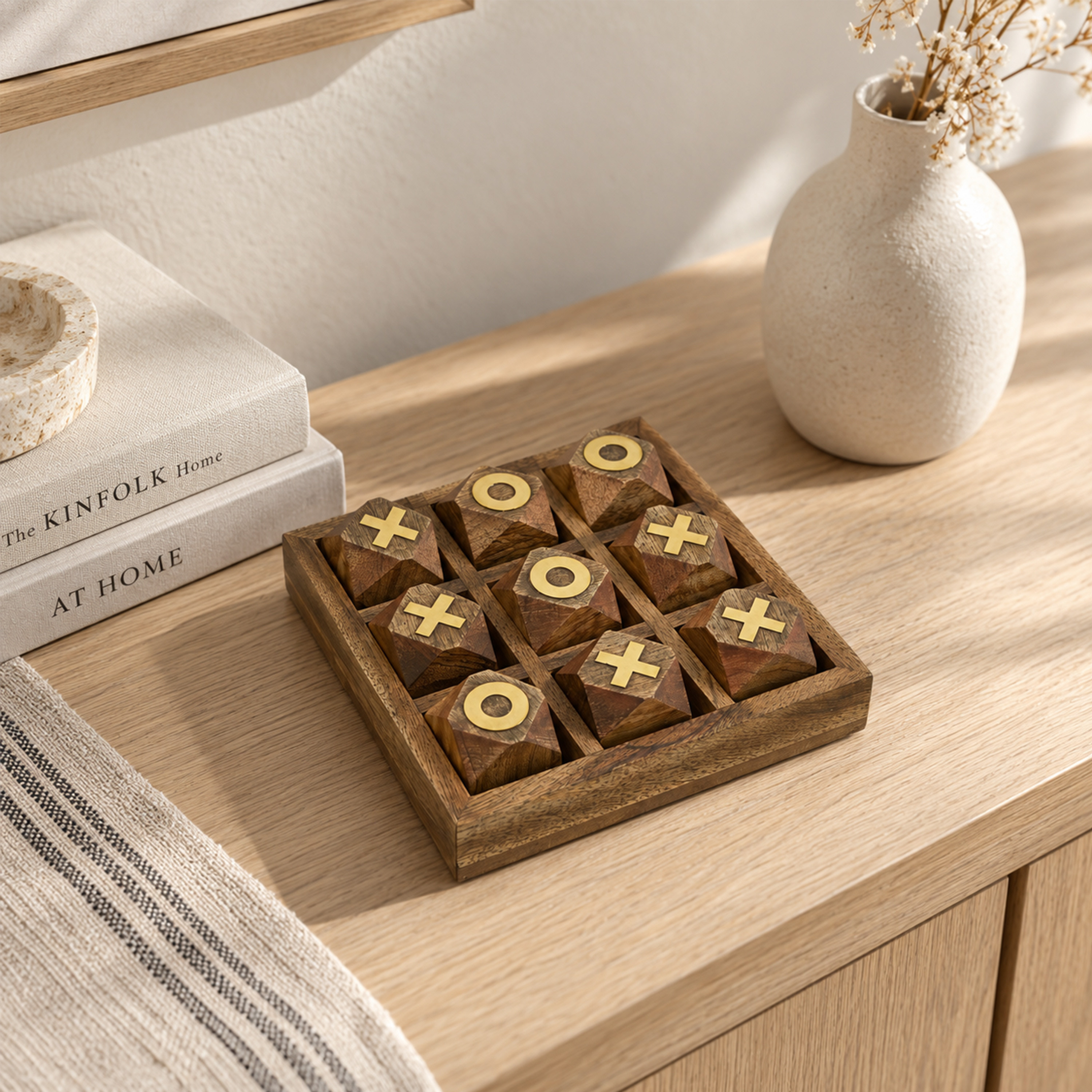 طقم لعبة إكس أو خشبي بتطعيم نحاسي مدمج - صغير-household-decor-decorativeobjectsandsculptures-image-5