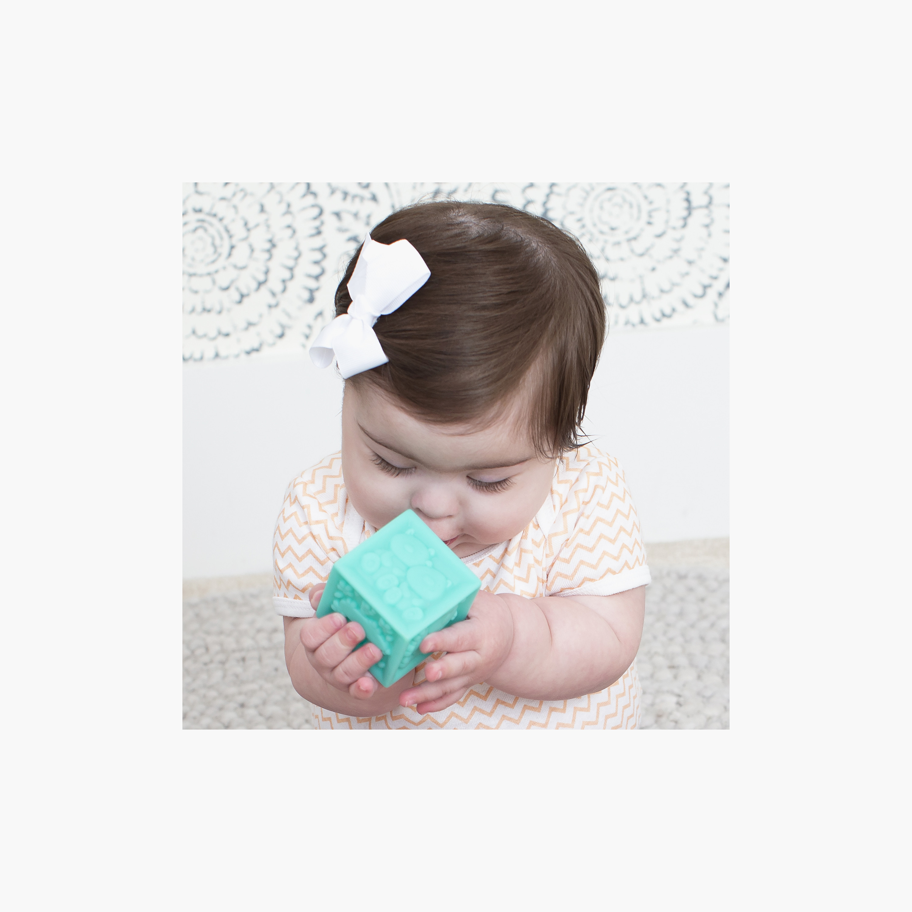 Infantino 8-Piece  Squeeze & Stack Blocks-toys-buildingblocks-blocks-image-7