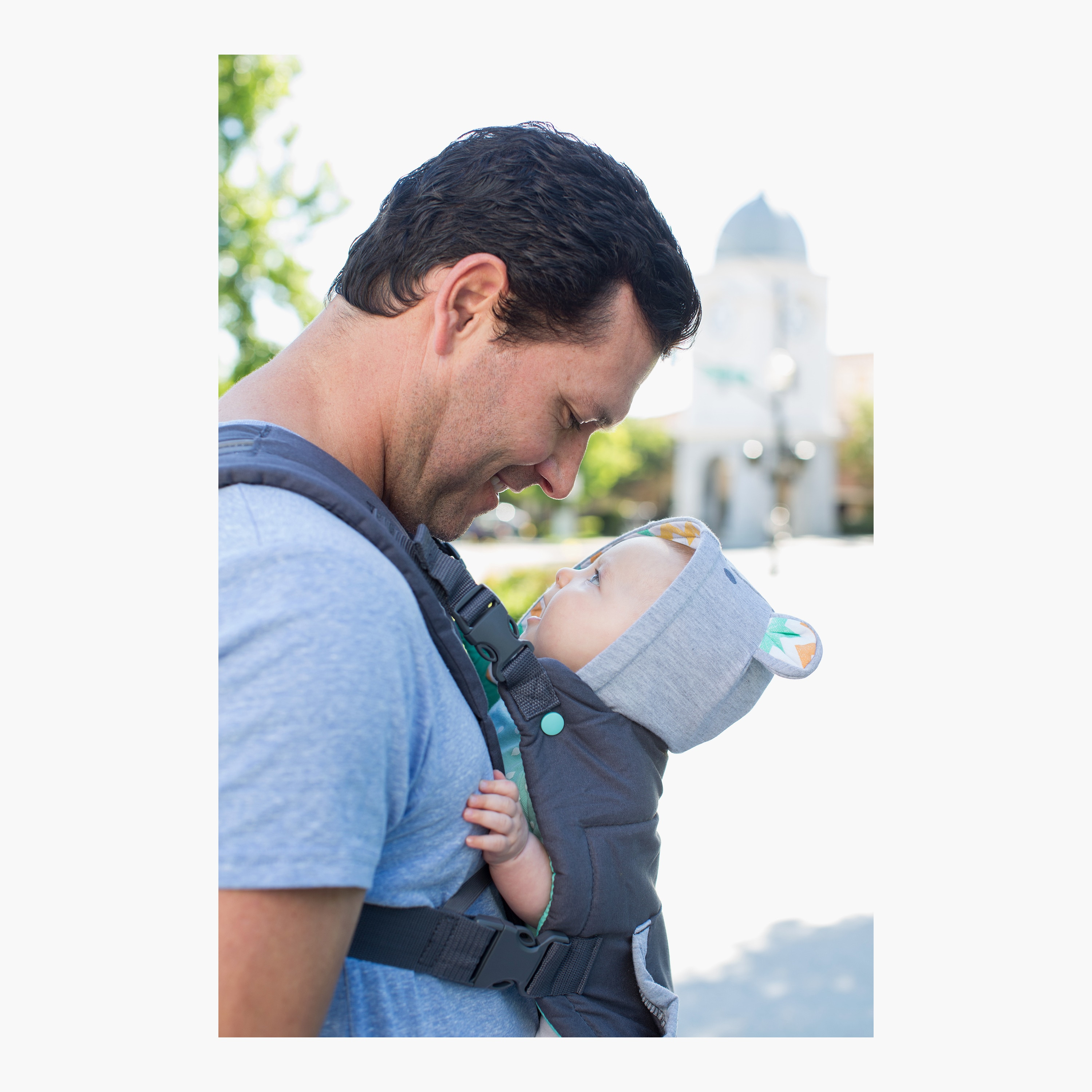 Infantino Cuddle Up Ergonomic Hoodie Carrier-baby-gear-babycarriers-image-9