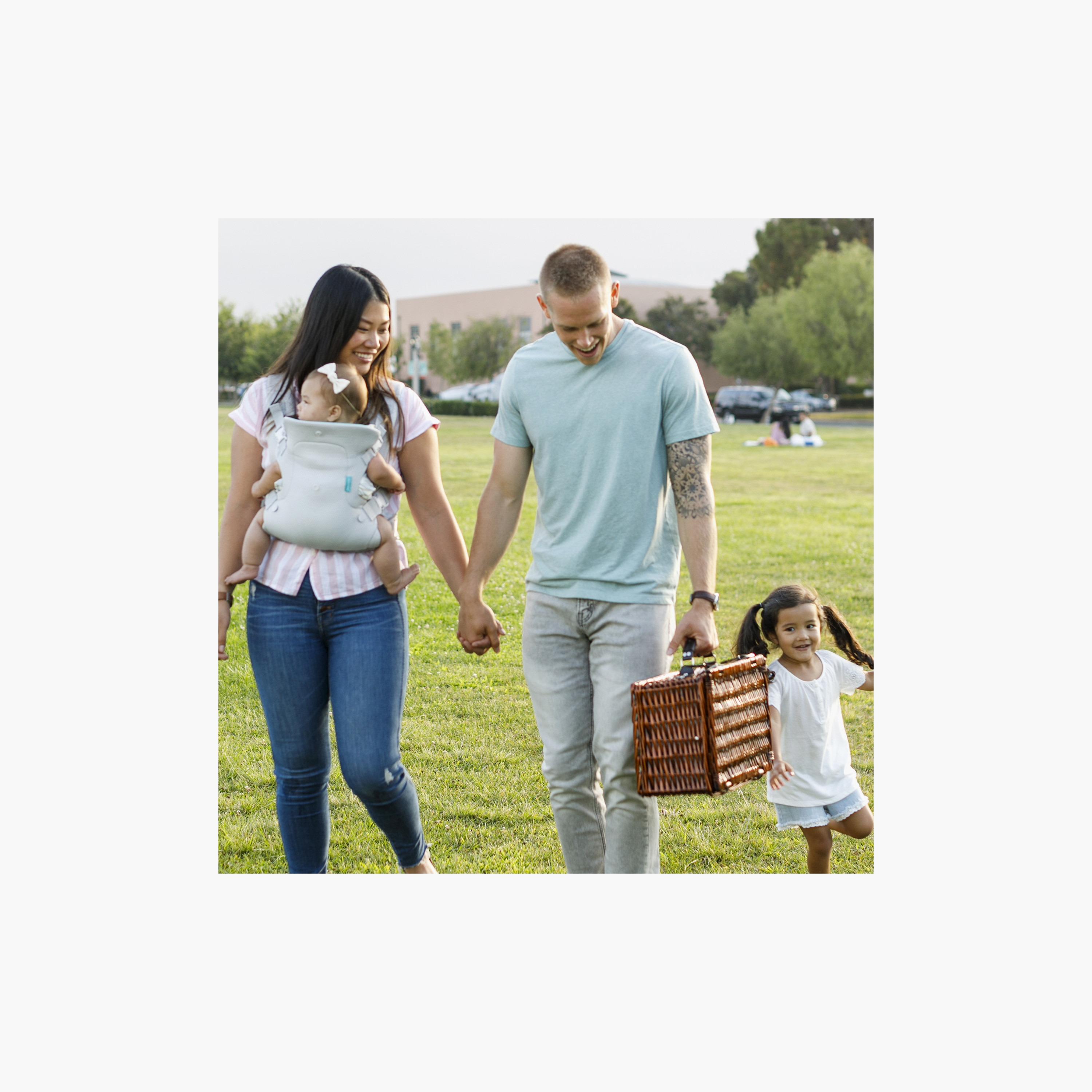 Infantino 4-In-1 Light & Airy Convertible Carrier-baby-gear-babycarriers-image-3
