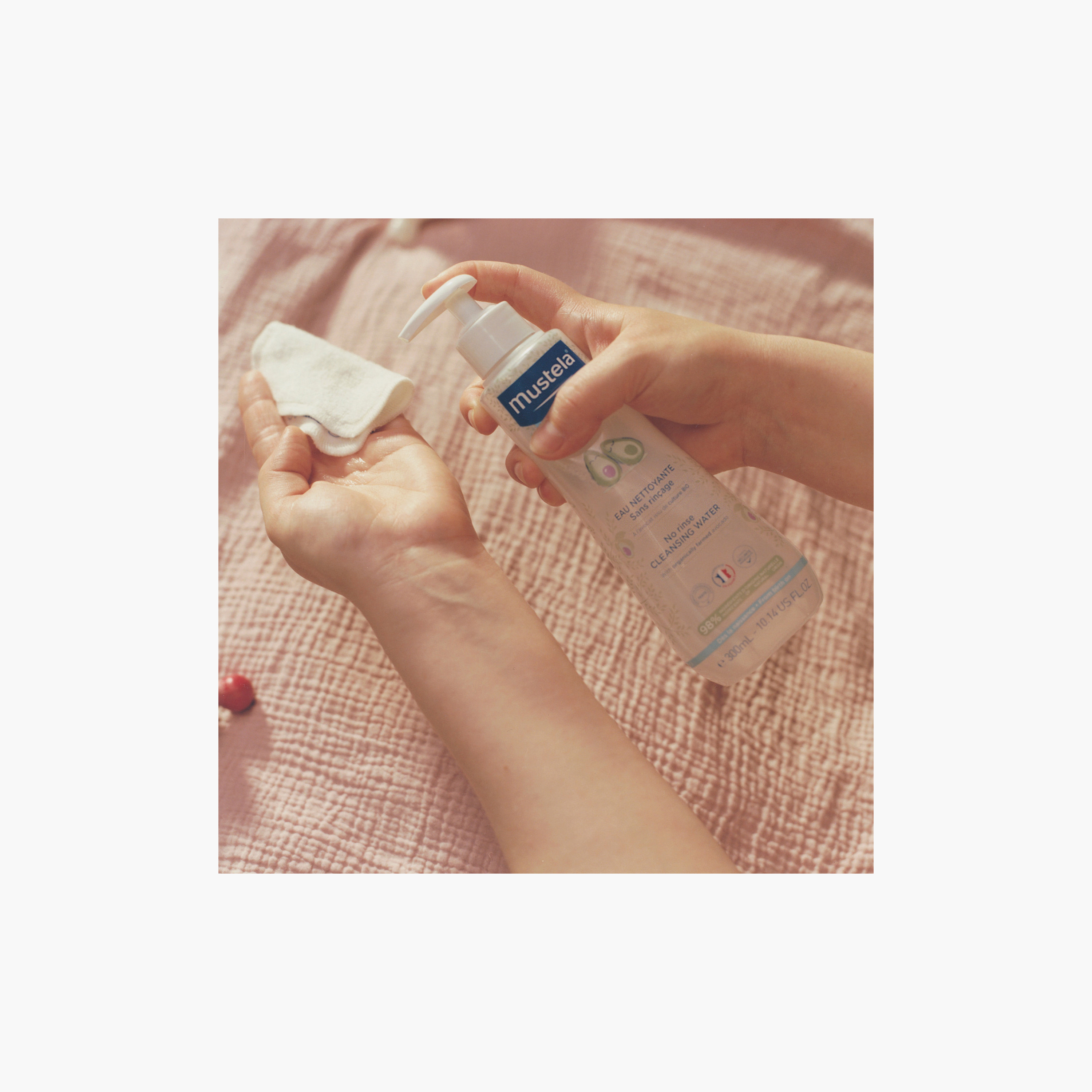 ماء منظف بدون شطف بخلاصة الأفوكادو بيرسيوز 300 مل من موستيلا-baby-bathandcare-hairbodyskincare-image-3