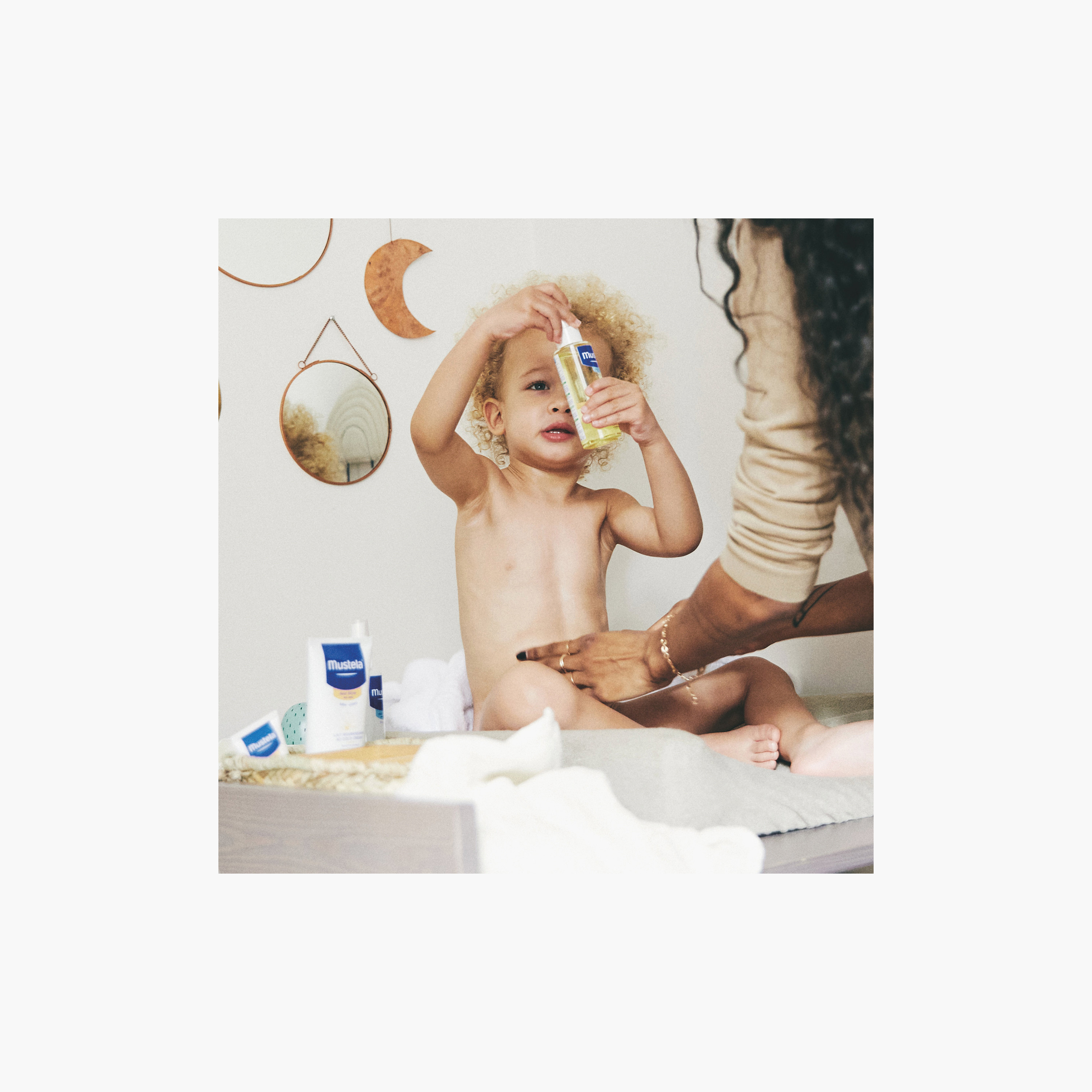 زيت تدليك للأطفال بزيت الأفوكادو 100 مل من موستيلا-baby-bathandcare-hairbodyskincare-babyoil-image-4