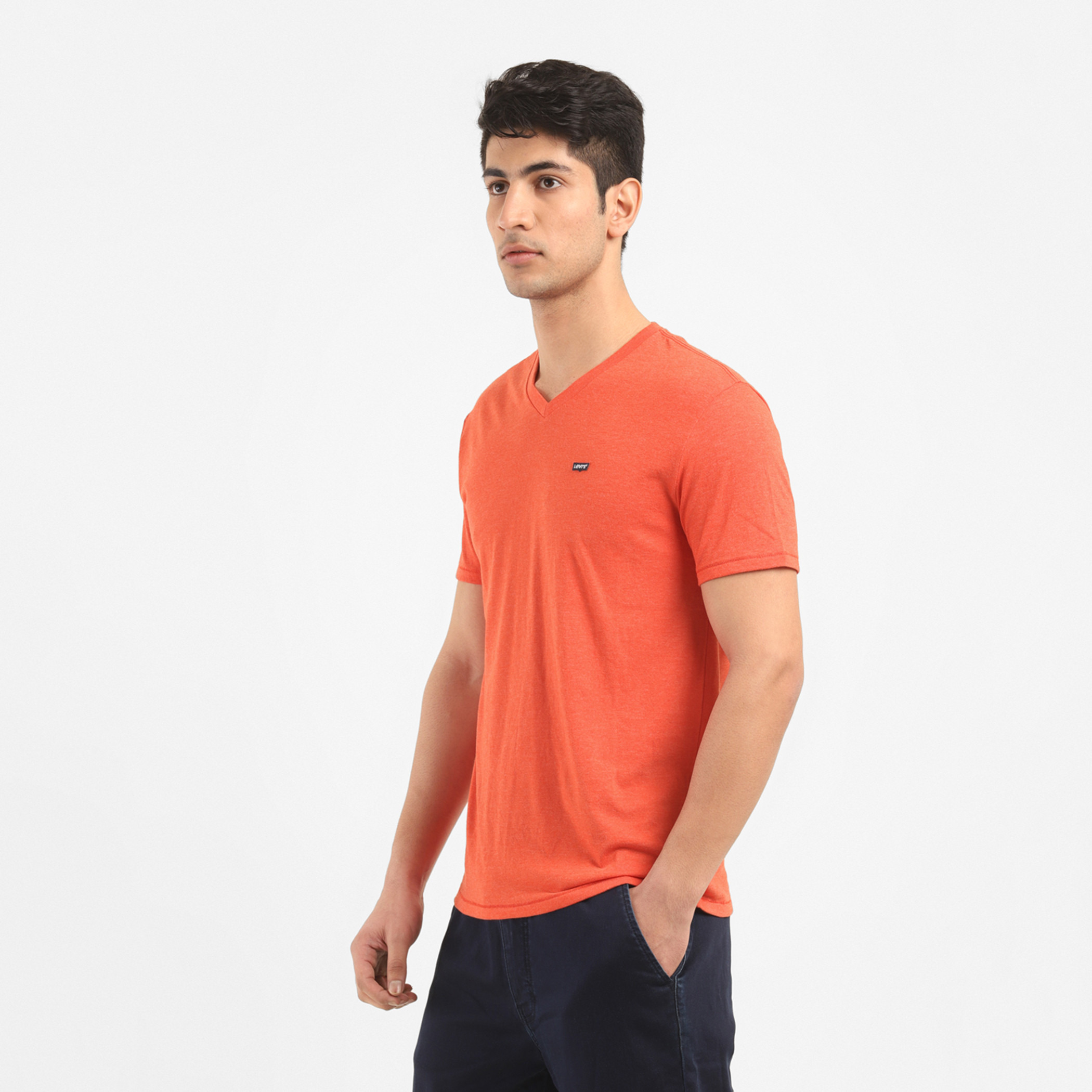 Levi's Men Red Solid Crew Neck Short Sleeves T-Shirt-men-clothing-tshirtsandpolos-tshirts-image-3