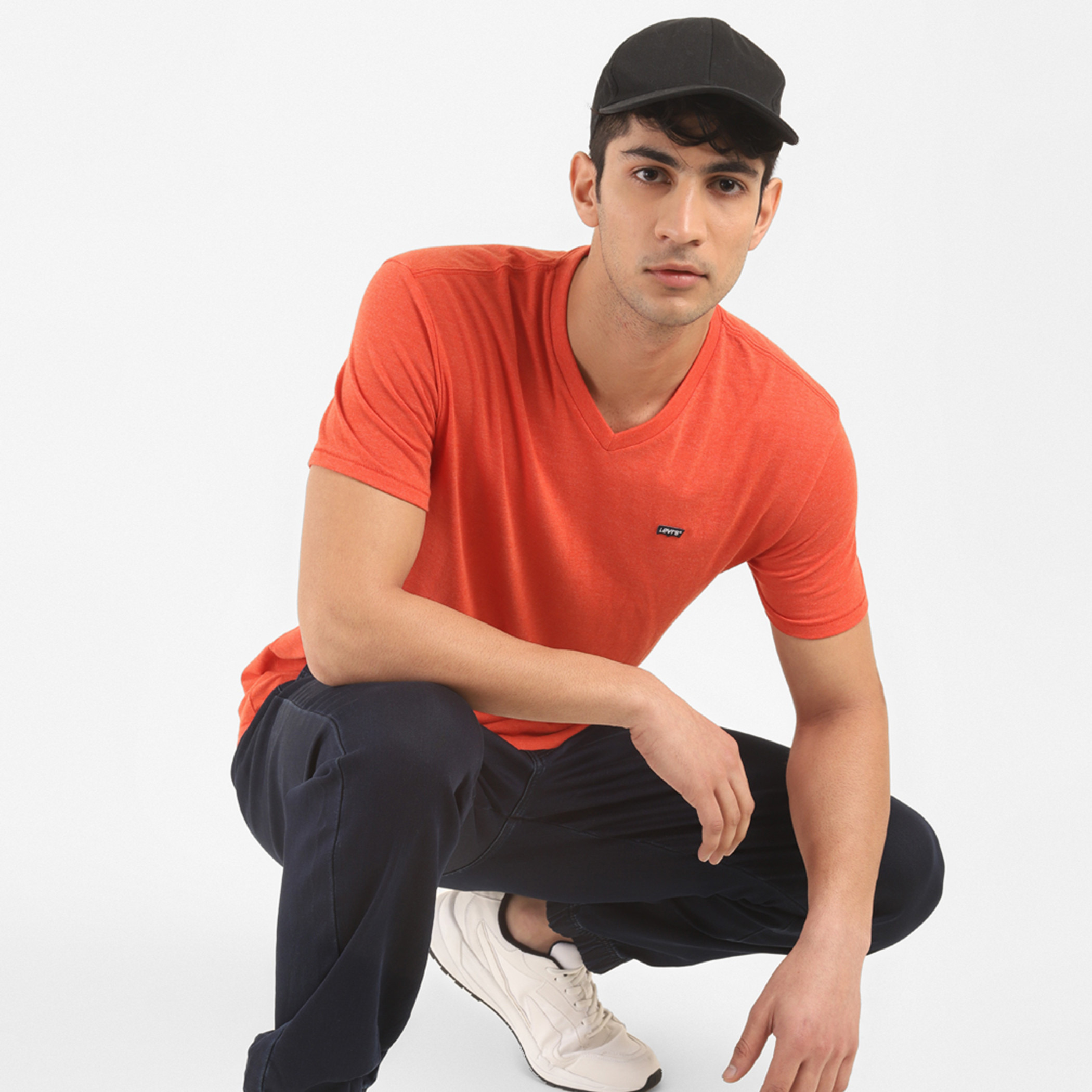 Levi's Men Red Solid Crew Neck Short Sleeves T-Shirt-men-clothing-tshirtsandpolos-tshirts-image-6