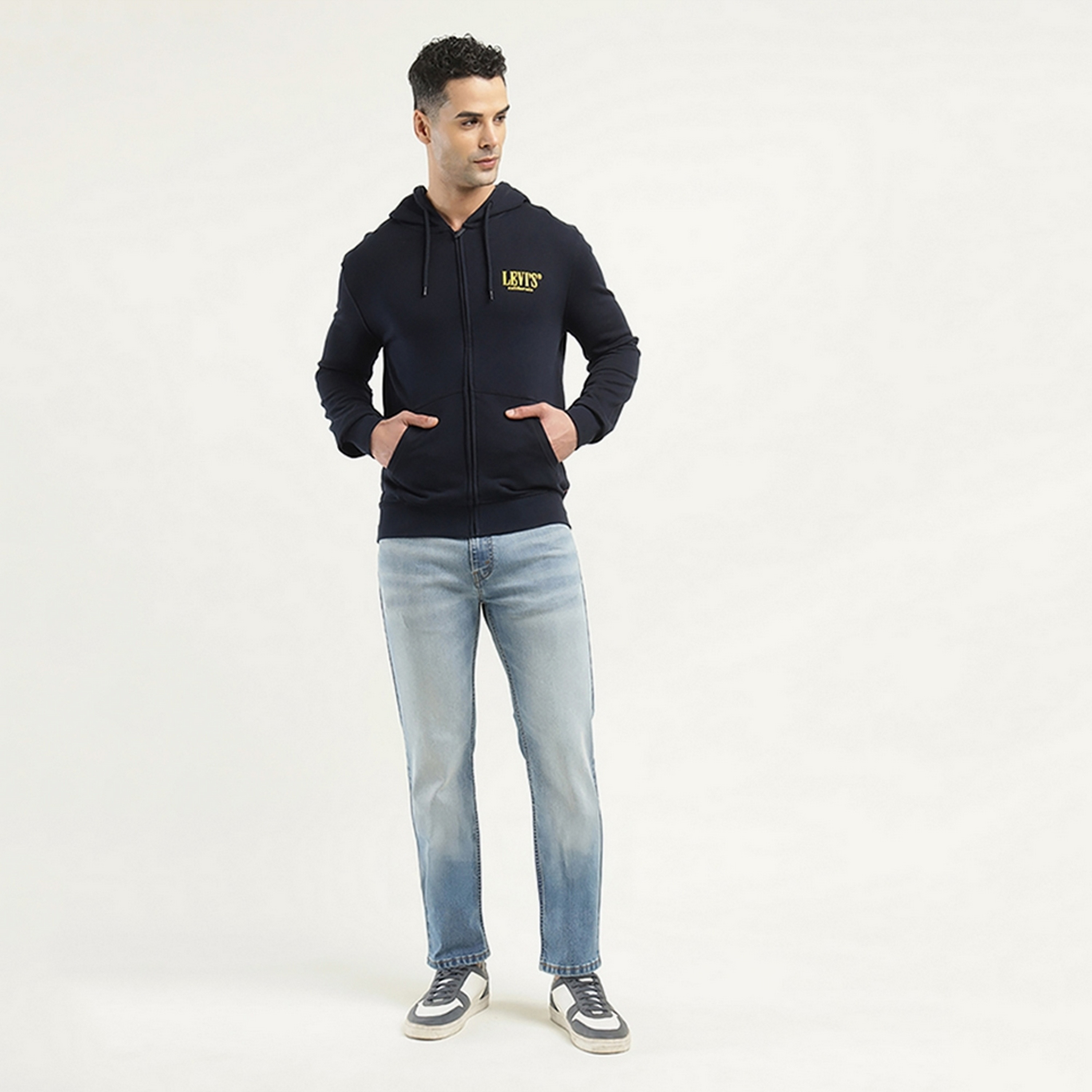 Levi's Plain Long Sleeves Men's Zip Through Hoodie-men-winterwear-hoodiesandsweatshirts-image-2