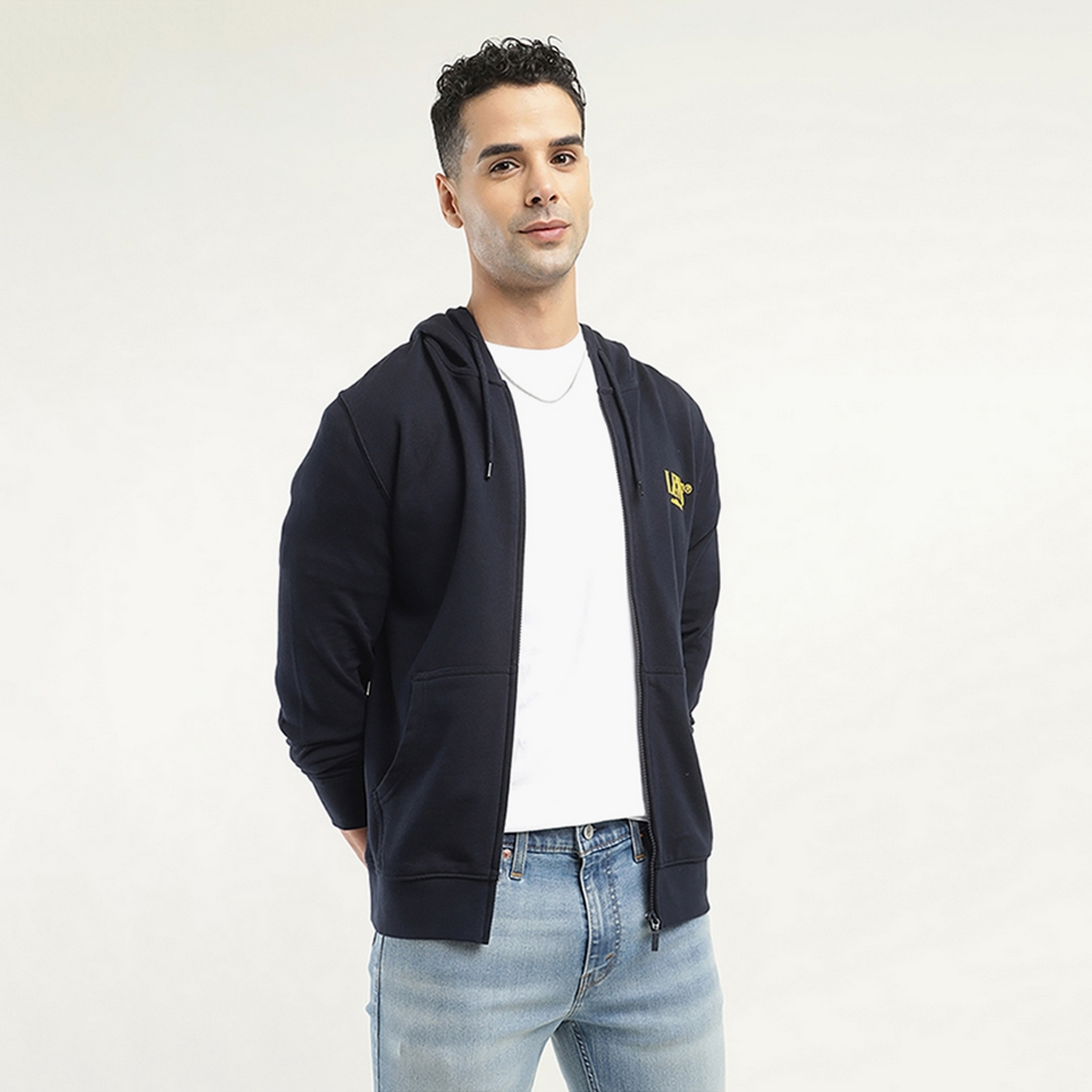 Levi's Plain Long Sleeves Men's Zip Through Hoodie-men-winterwear-hoodiesandsweatshirts-image-6