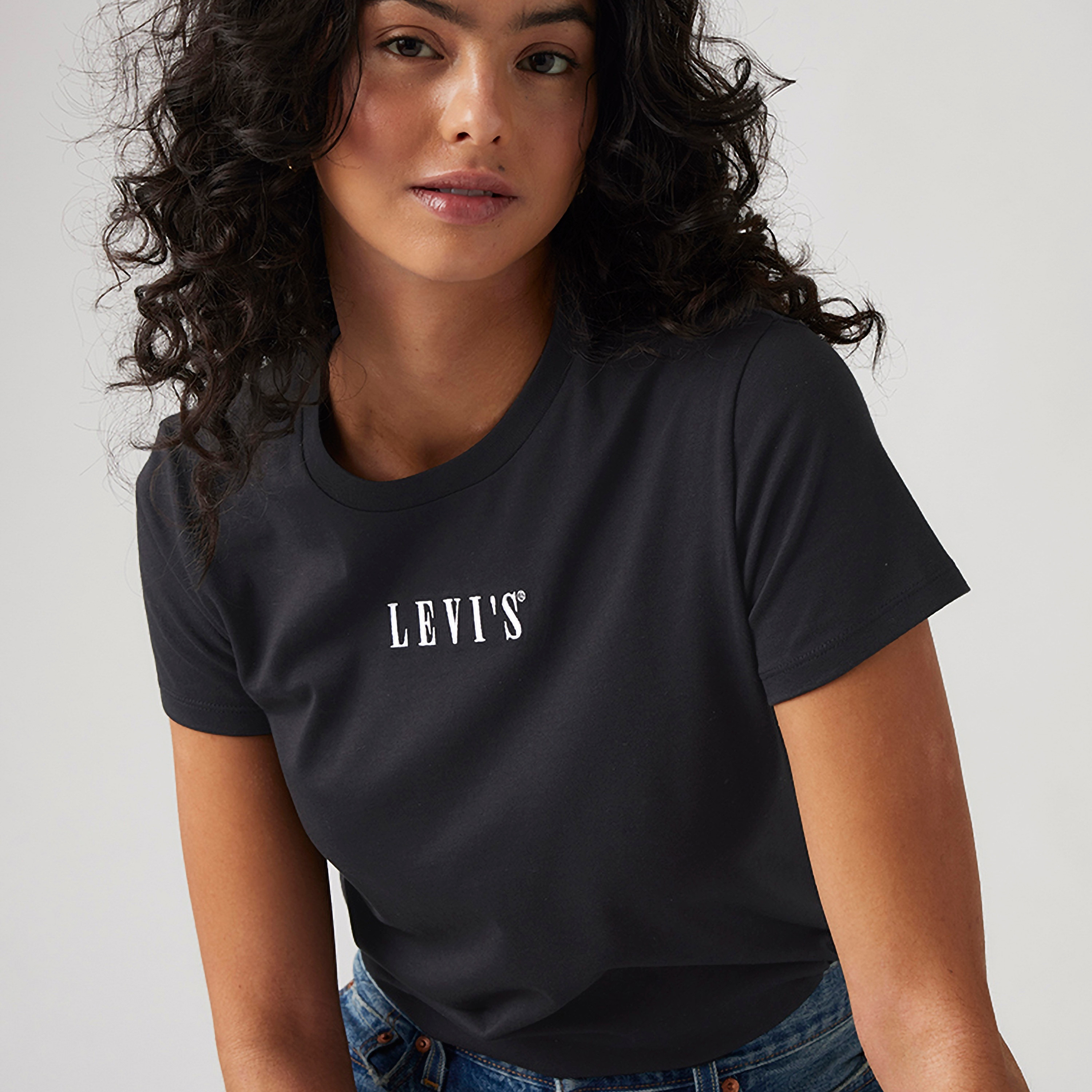 قميص ليفي النسائي بأكمام قصيرة الياقة العريضة-women-clothing-tshirts-image-2