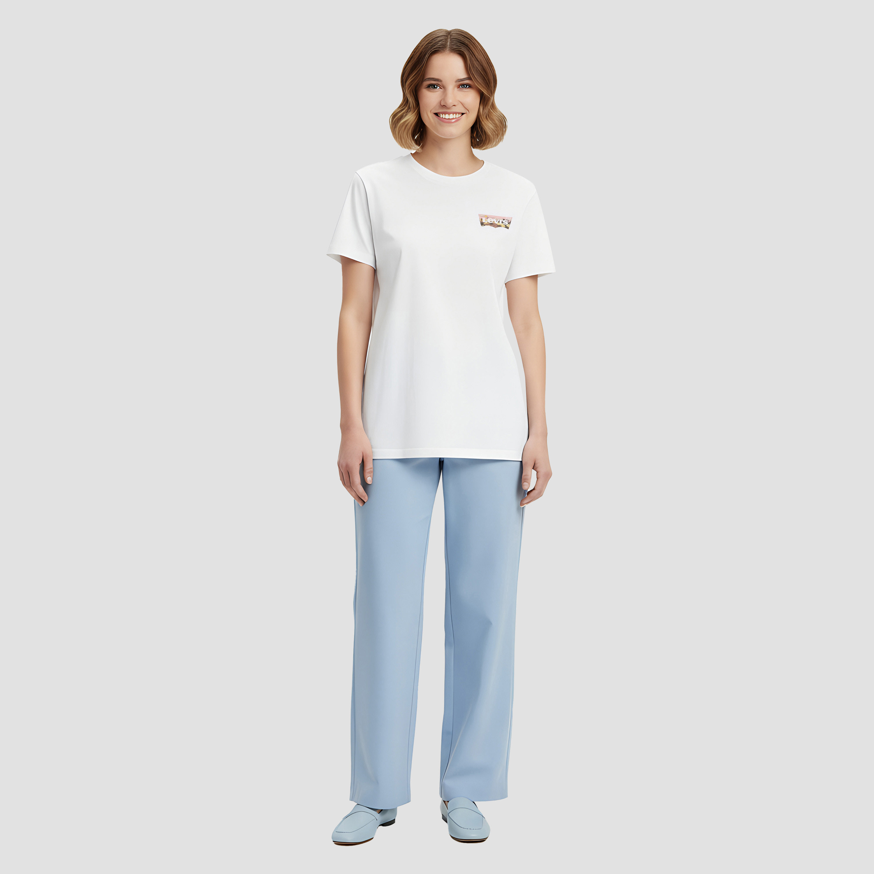 تي شيرت نسائي سادة بأكمام قصيرة ورقبة دائرية من ليفايس-women-clothing-tshirts-image-2