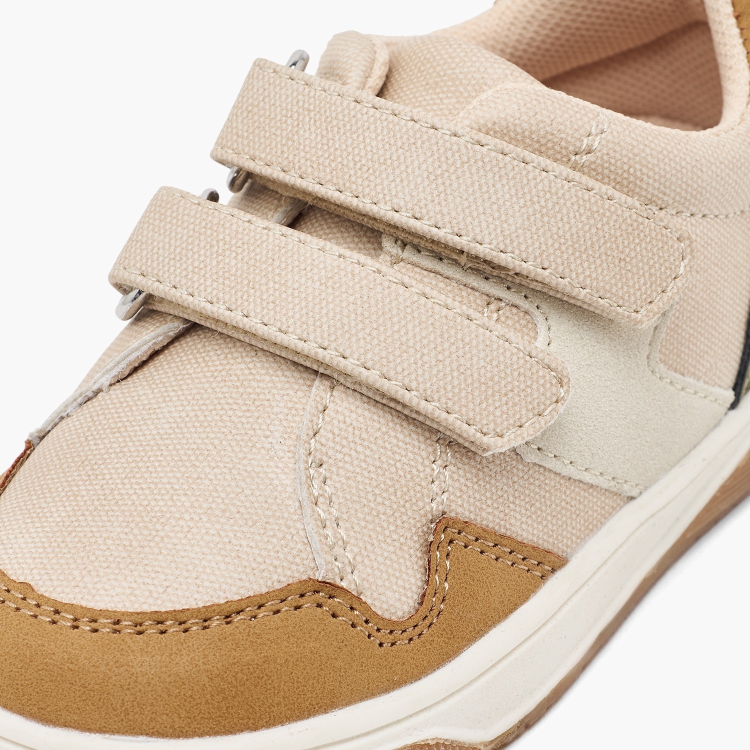 حذاء سنيكرز بقوالب ملوّنة وشريط إغلاق لاصق من بيرفيت-boys-shoes-sneakers-image-4