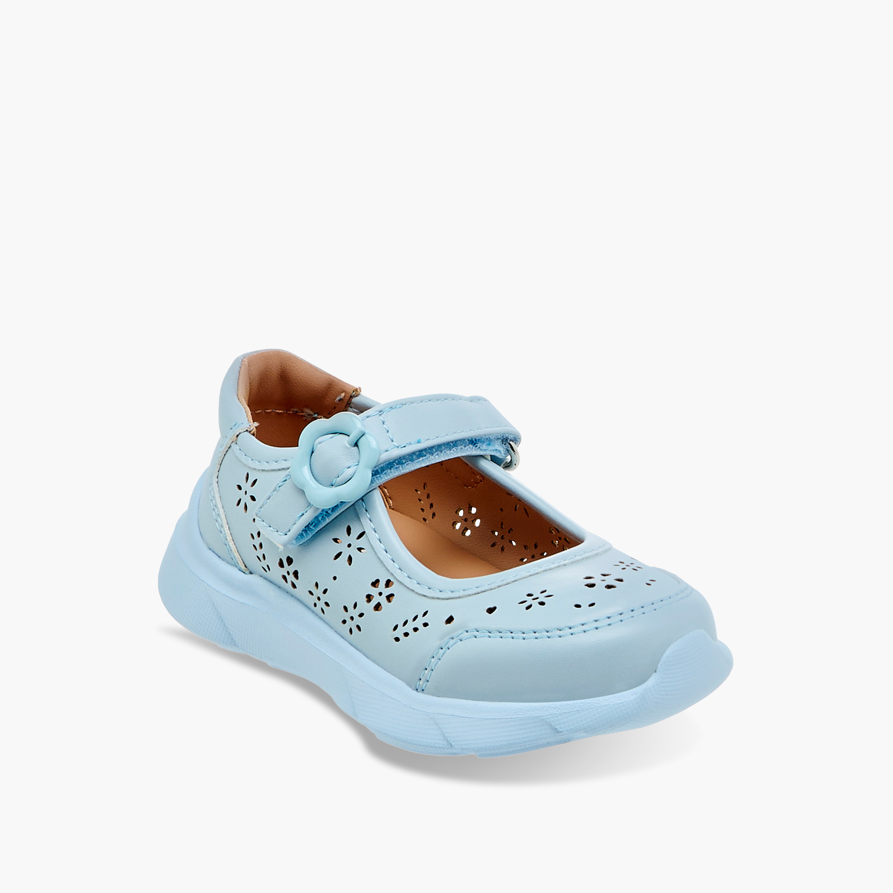 حذاء ماري جين بتصاميم مقطوعة بالليزر وشريط إغلاق من بيرفيت-girls-shoes-maryjanes-image-14