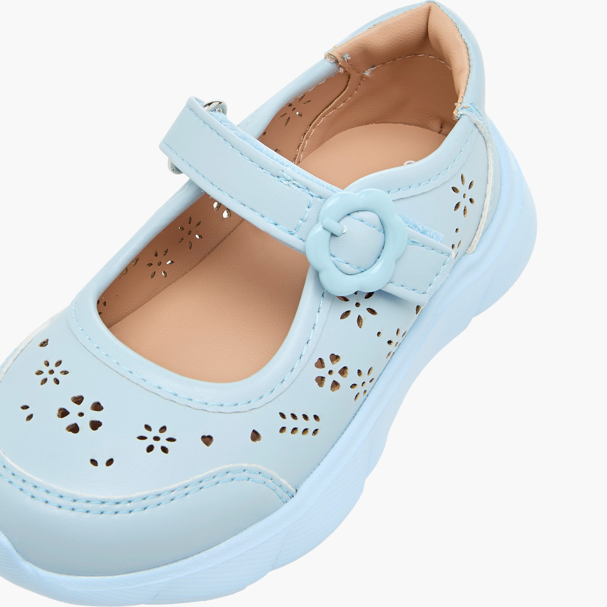حذاء ماري جين بتصاميم مقطوعة بالليزر وشريط إغلاق من بيرفيت-girls-shoes-maryjanes-image-18