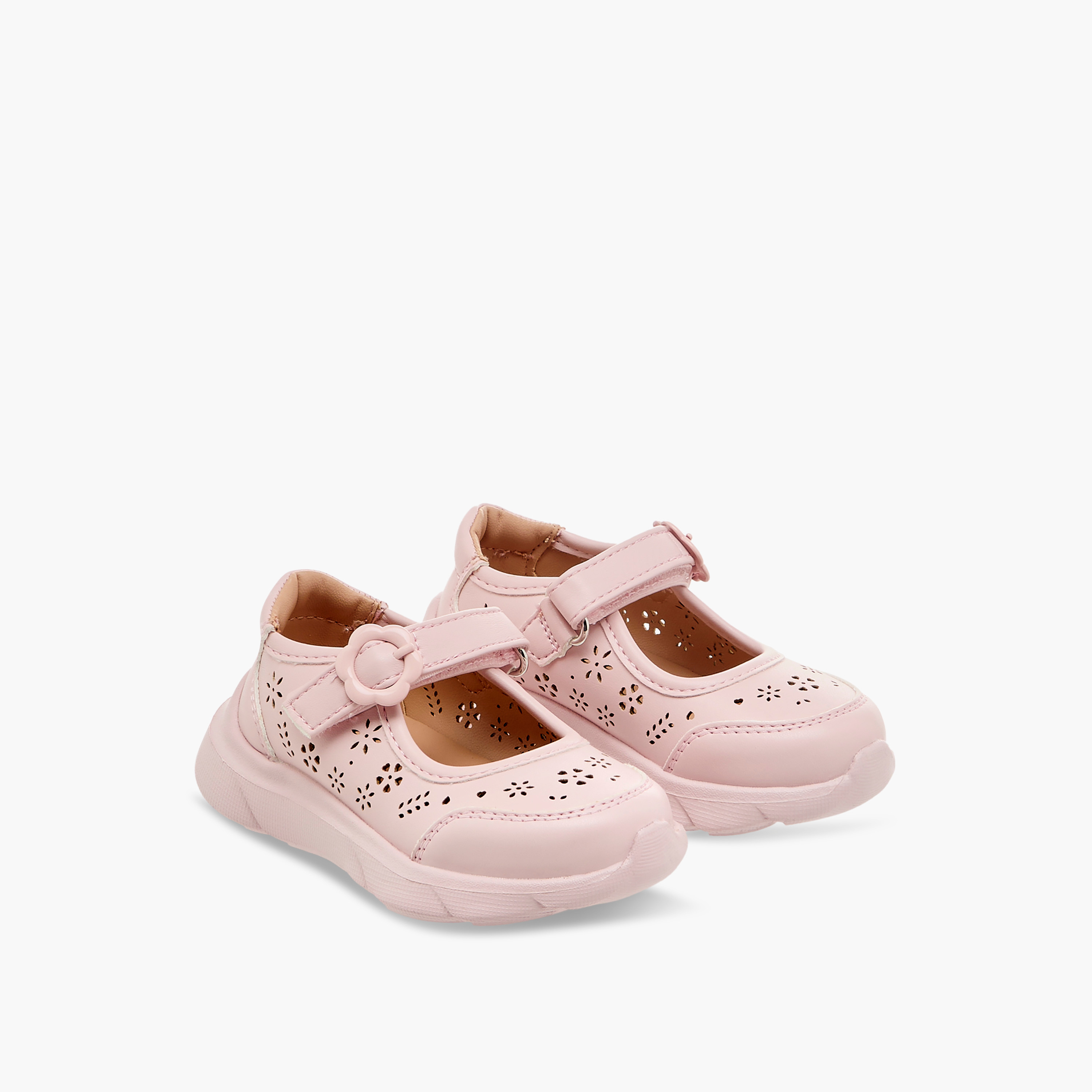 حذاء ماري جين بتصاميم مقطوعة بالليزر وشريط إغلاق من بيرفيت-girls-shoes-maryjanes-image-1