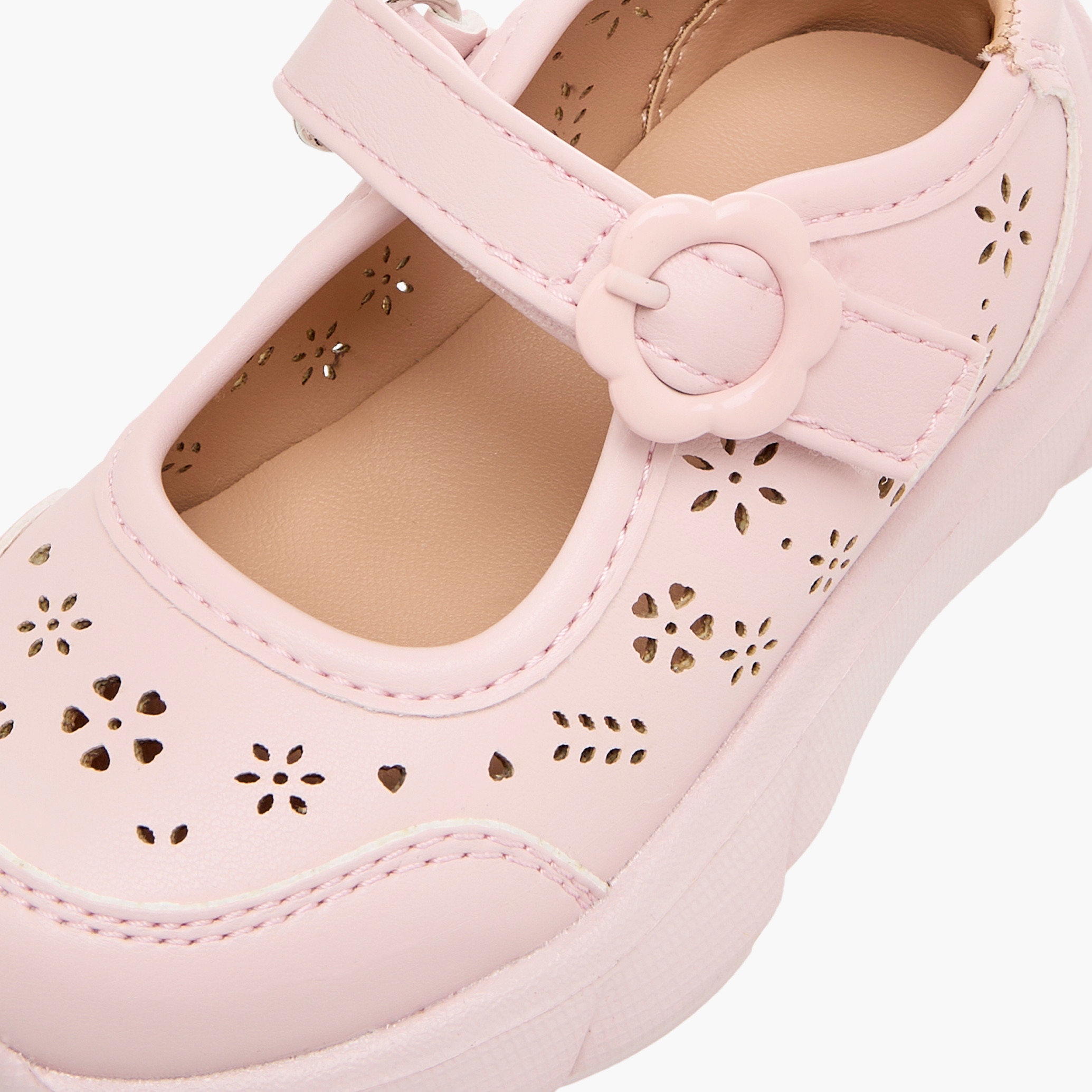 حذاء ماري جين بتصاميم مقطوعة بالليزر وشريط إغلاق من بيرفيت-girls-shoes-maryjanes-image-6