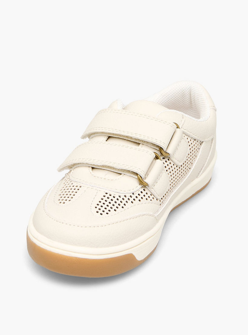 حذاء سنيكرز بشريط إغلاق لاصق للأولاد من جونيورز-boys-shoes-sneakers-image-4