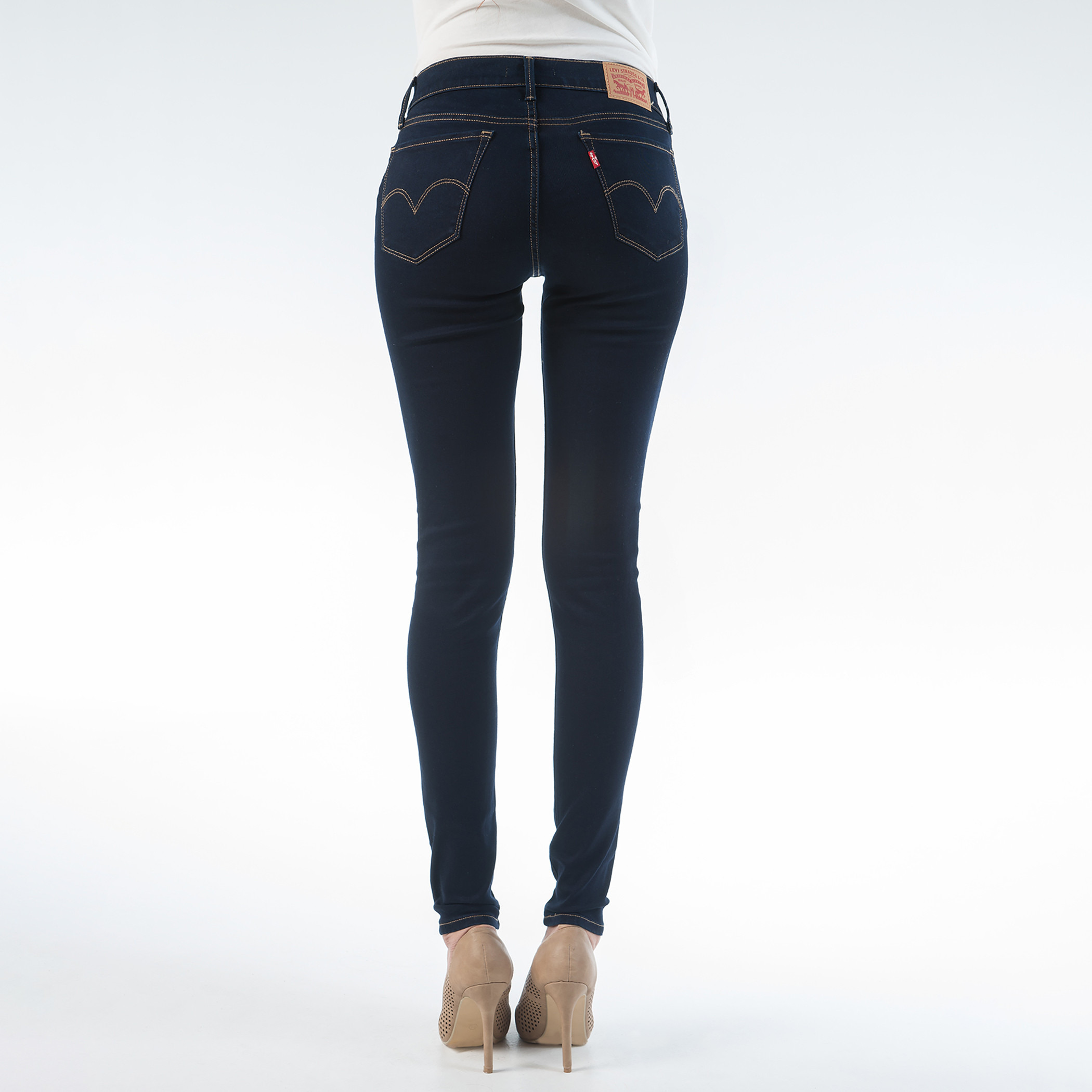 بنطال جينز ليفايز نسائي مع فيت بضيقة سادة باللون الأزرق الداكن مع جيب للغاية-women-clothing-bottoms-jeans-image-4