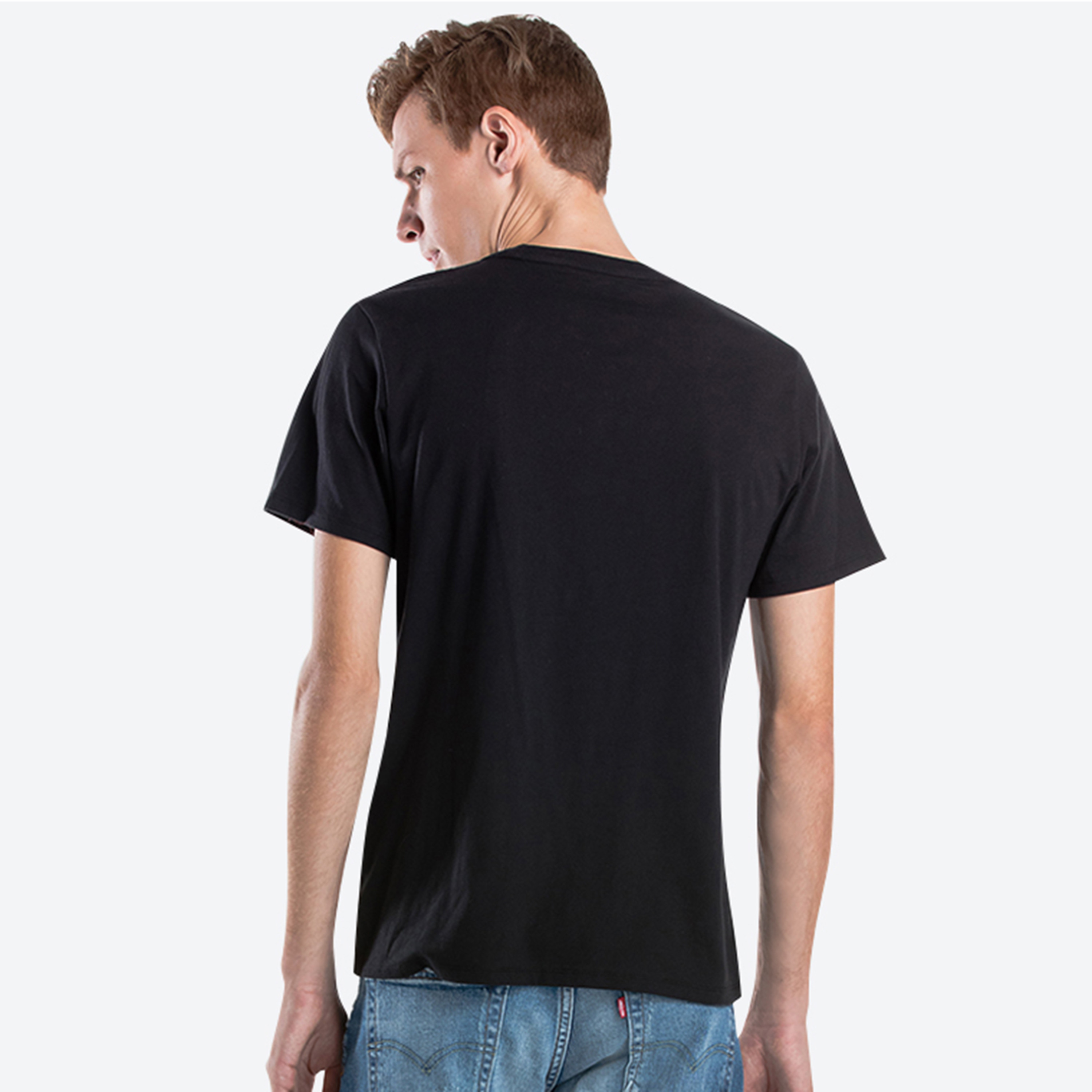 Levi's Logo Crew Neck Short Sleeves T-Shirt-men-clothing-tshirtsandpolos-tshirts-image-4